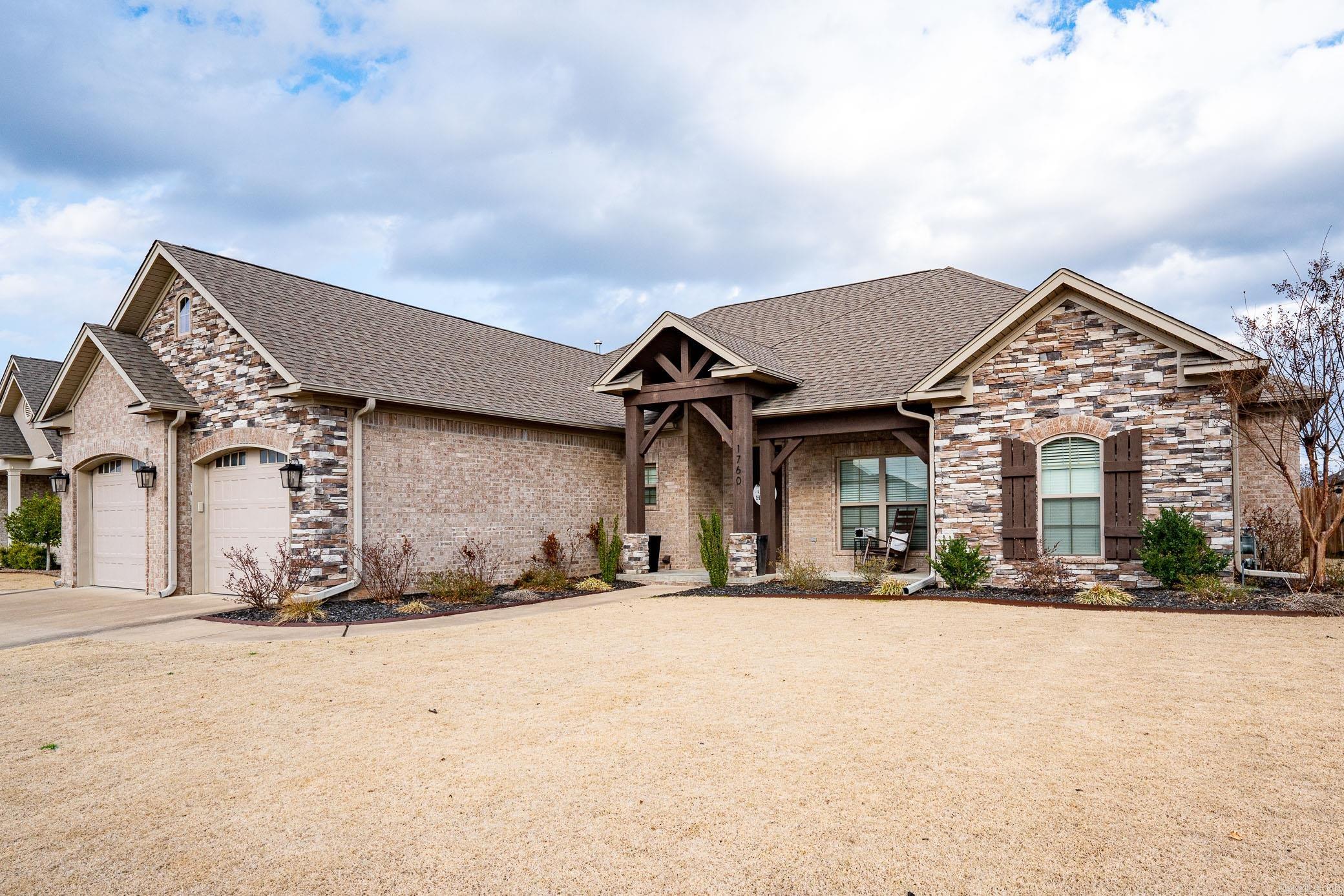 1760 Pecan Creek Drive