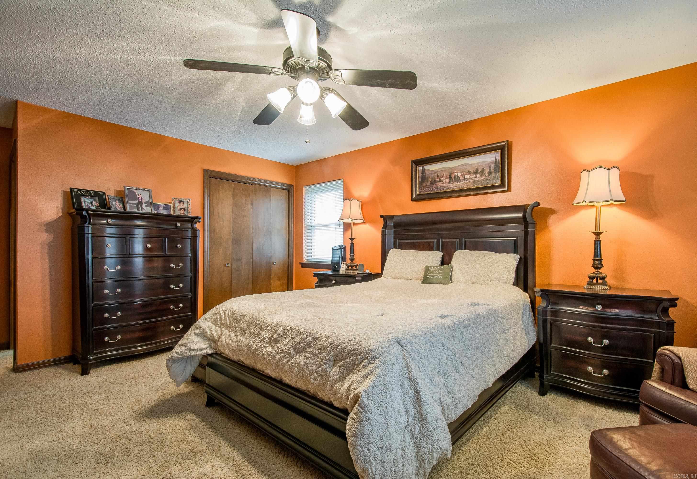 4 Gleneagles Court