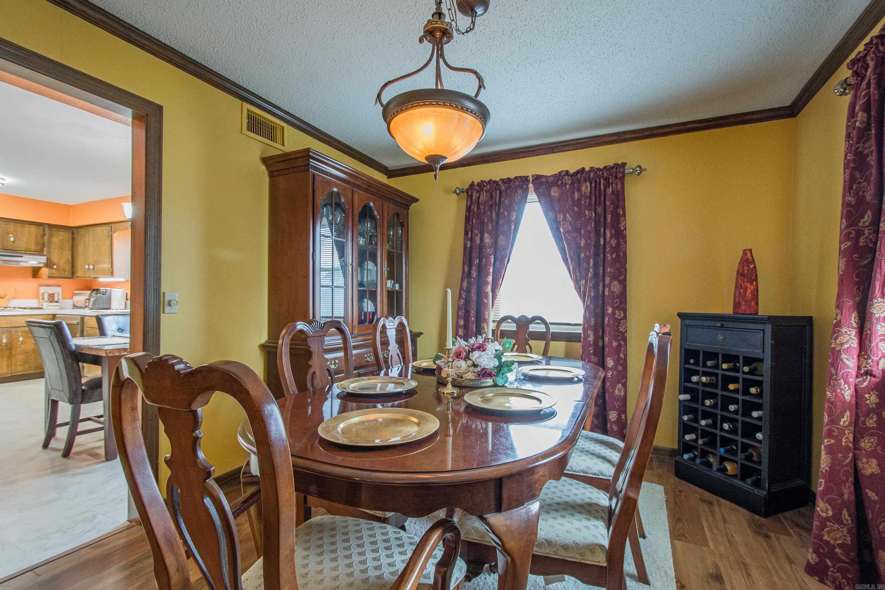 4 Gleneagles Court