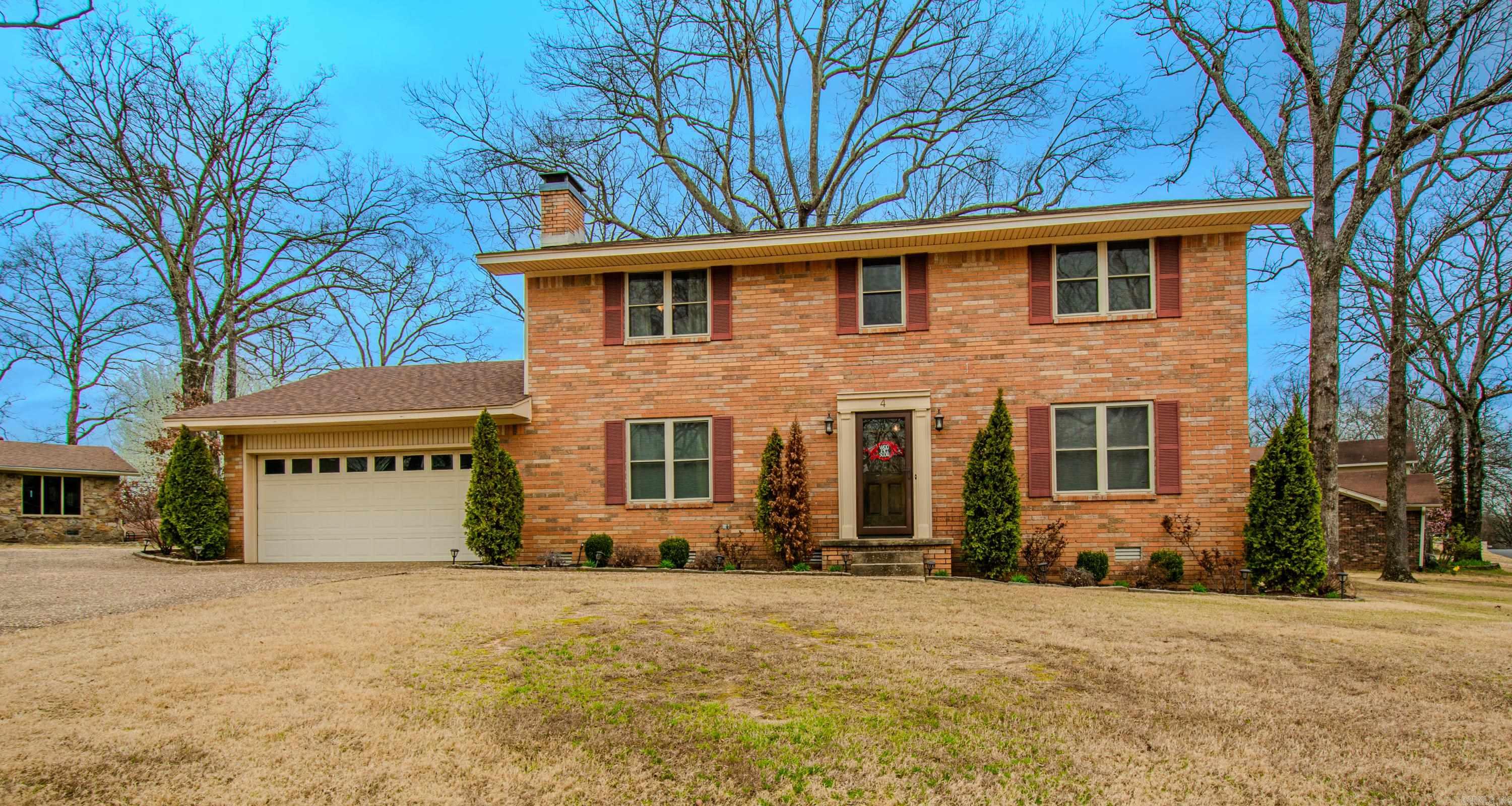 4 Gleneagles Court