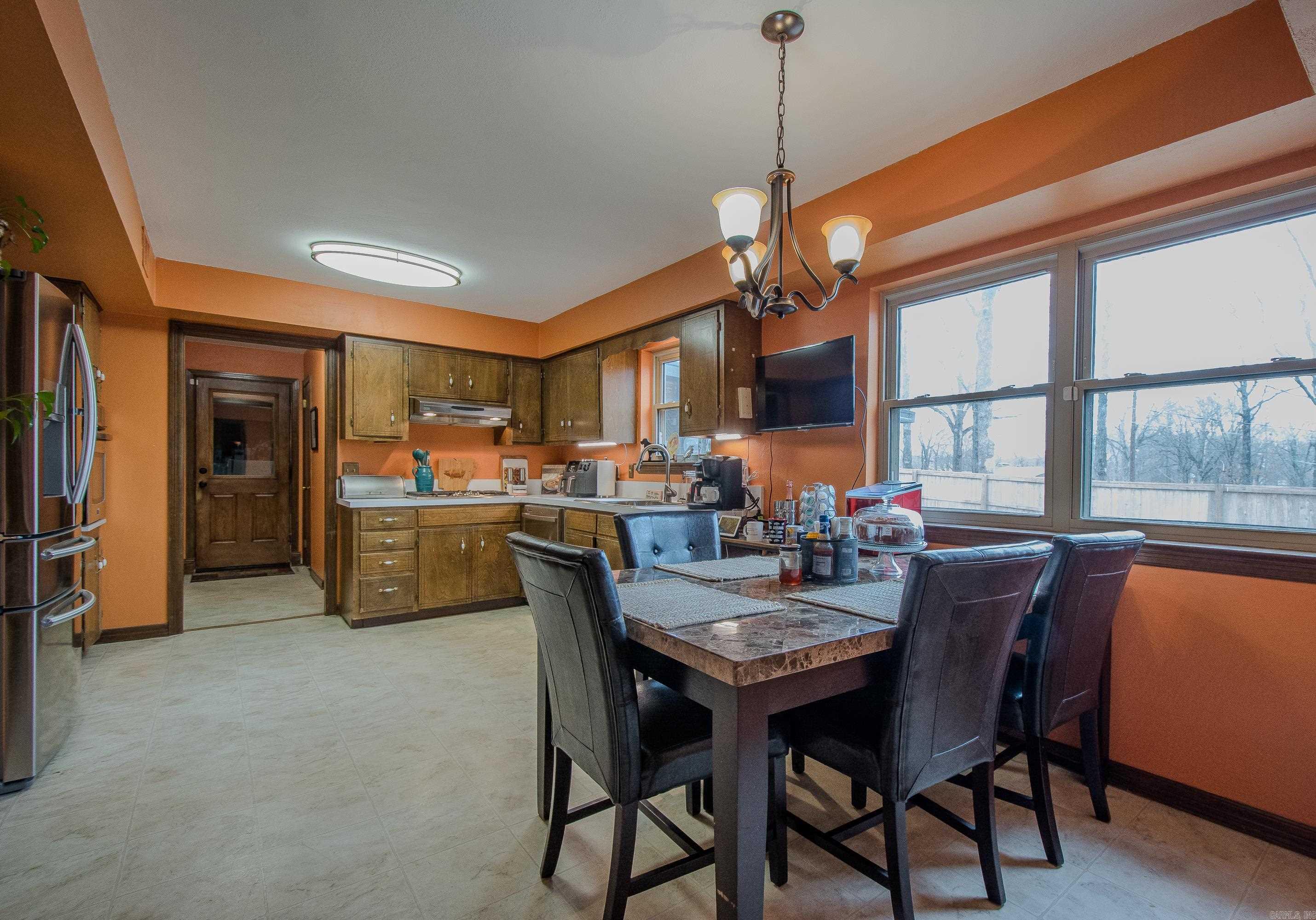 4 Gleneagles Court