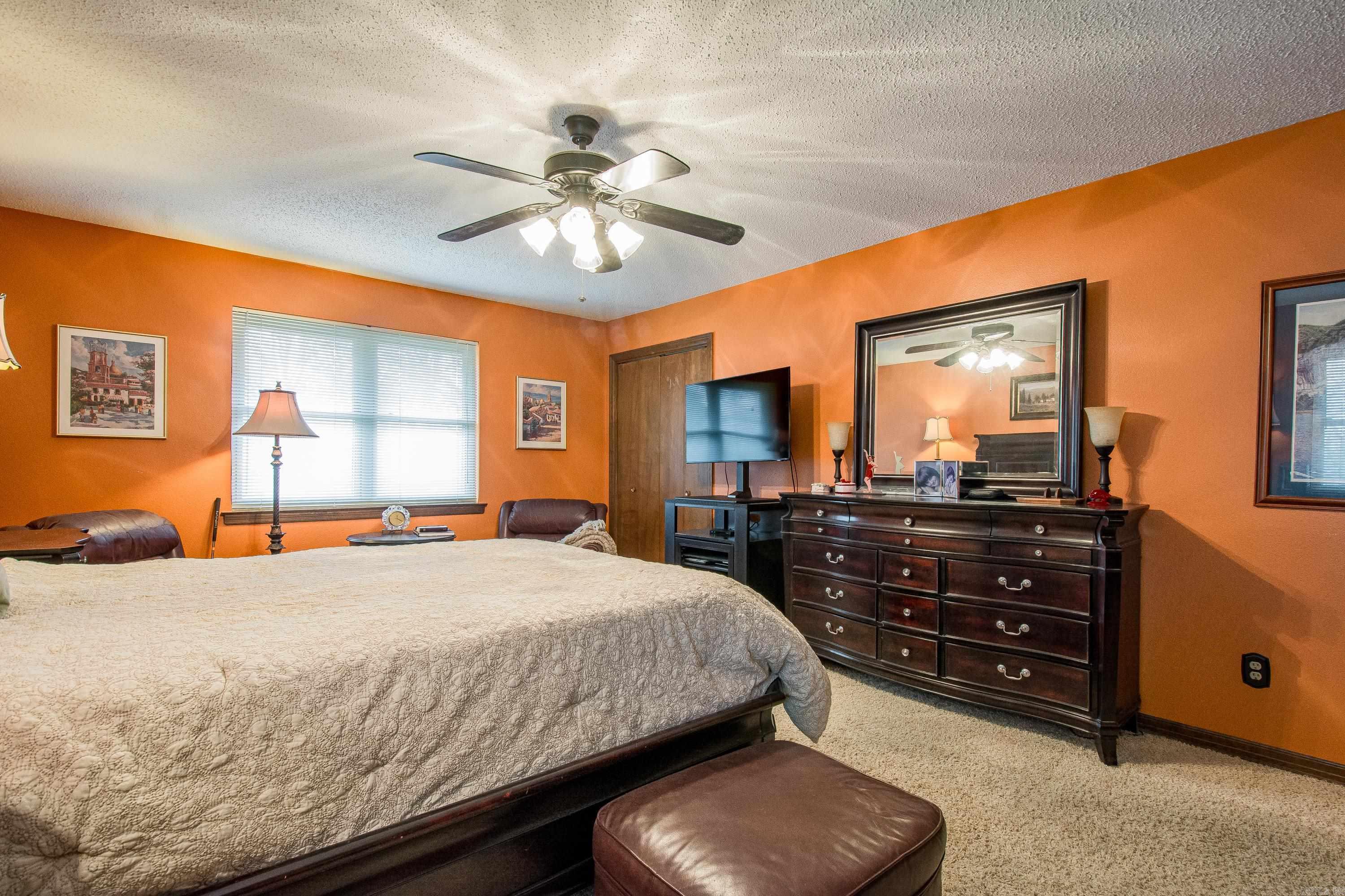 4 Gleneagles Court