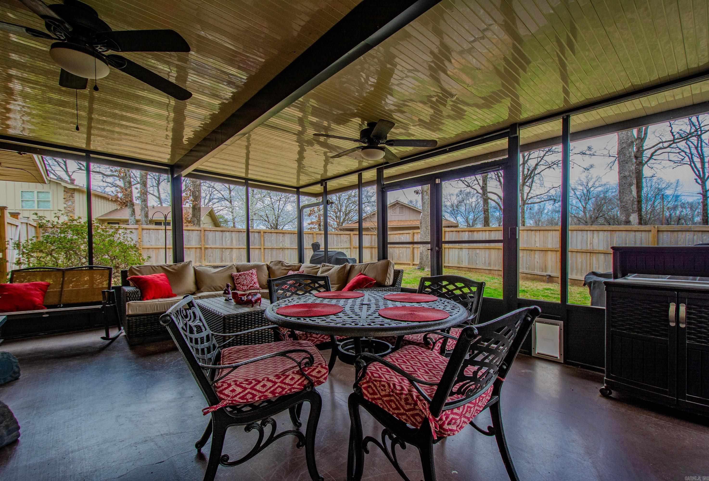 4 Gleneagles Court