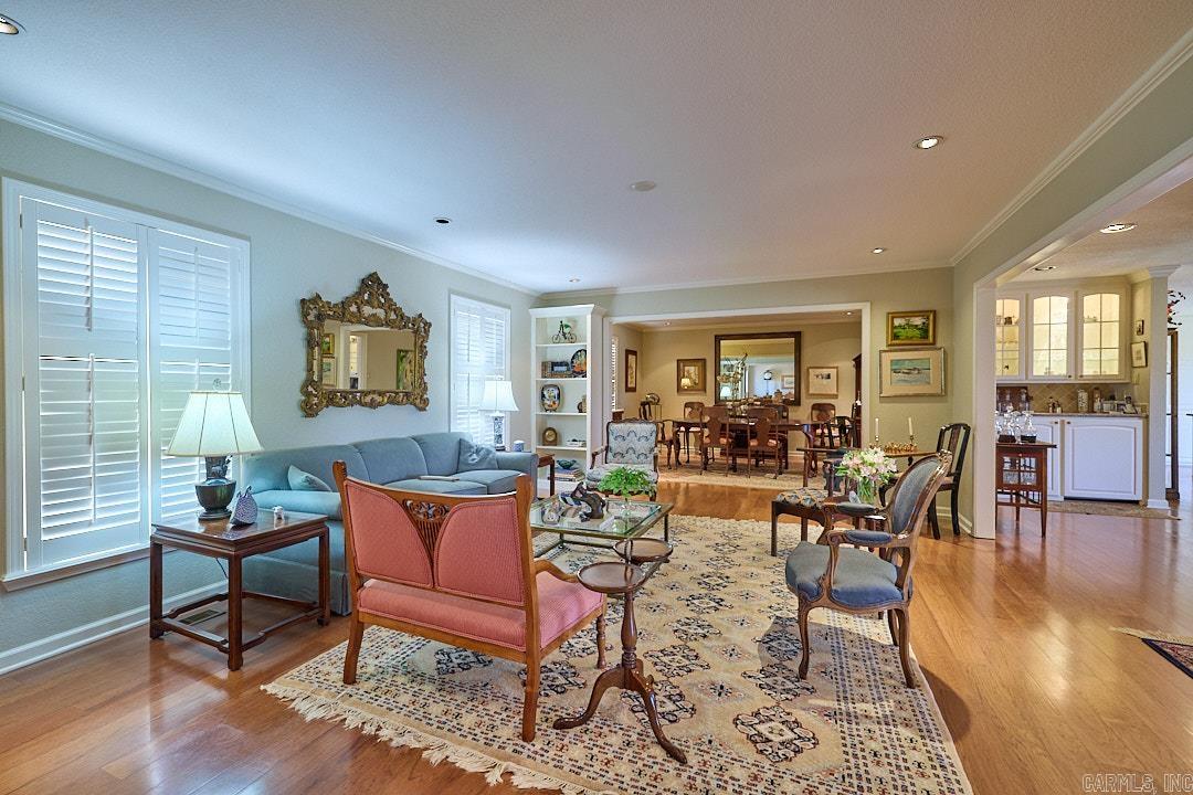 305 Whispering Hills Street