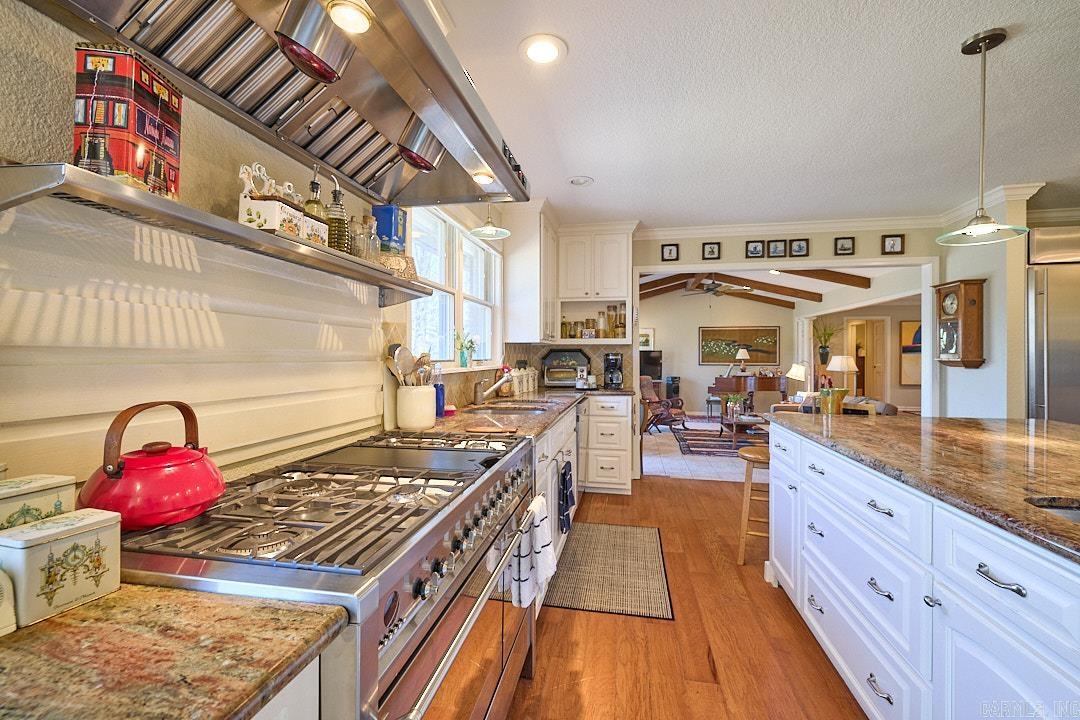 305 Whispering Hills Street