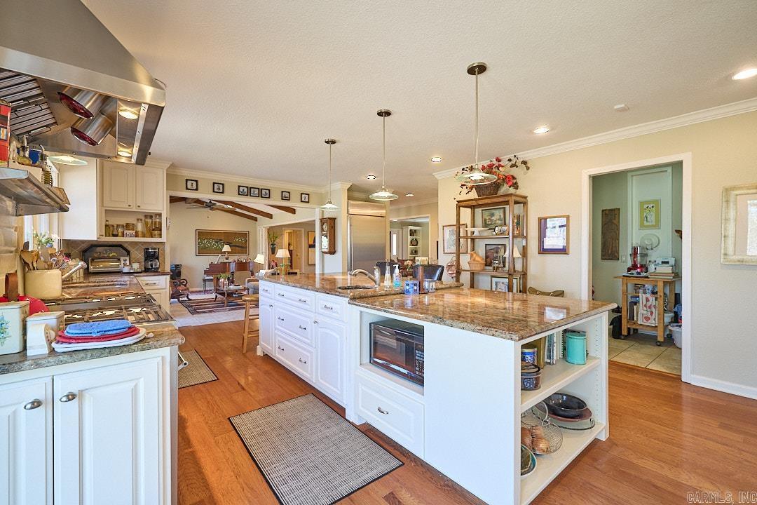 305 Whispering Hills Street