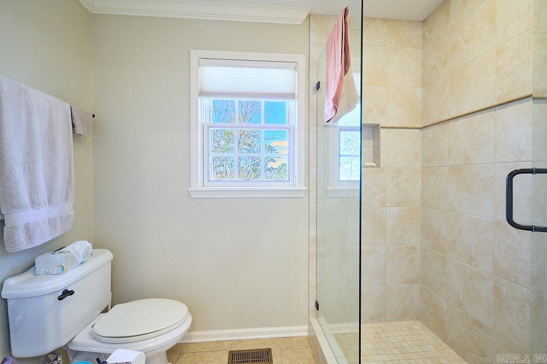 305 Whispering Hills Street