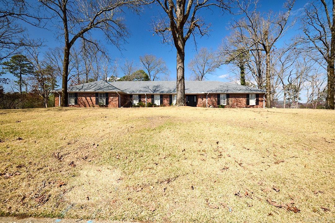 305 Whispering Hills Street