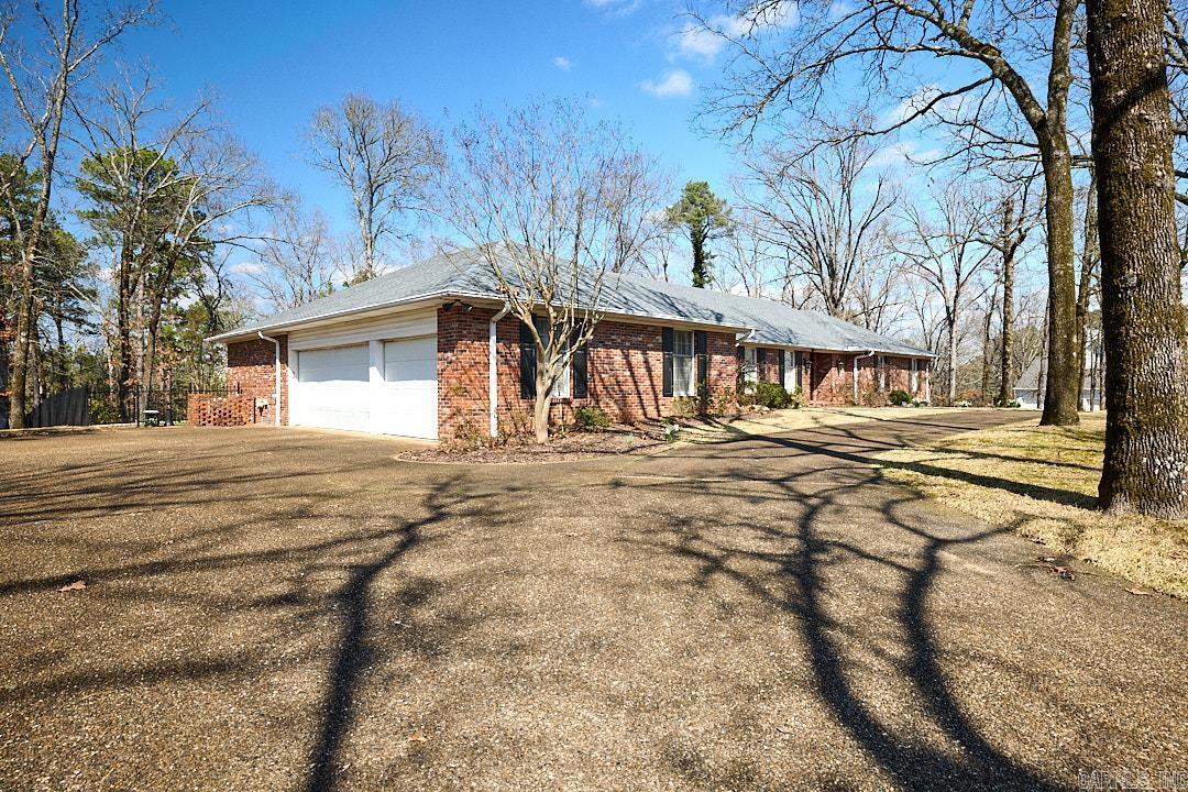 305 Whispering Hills Street