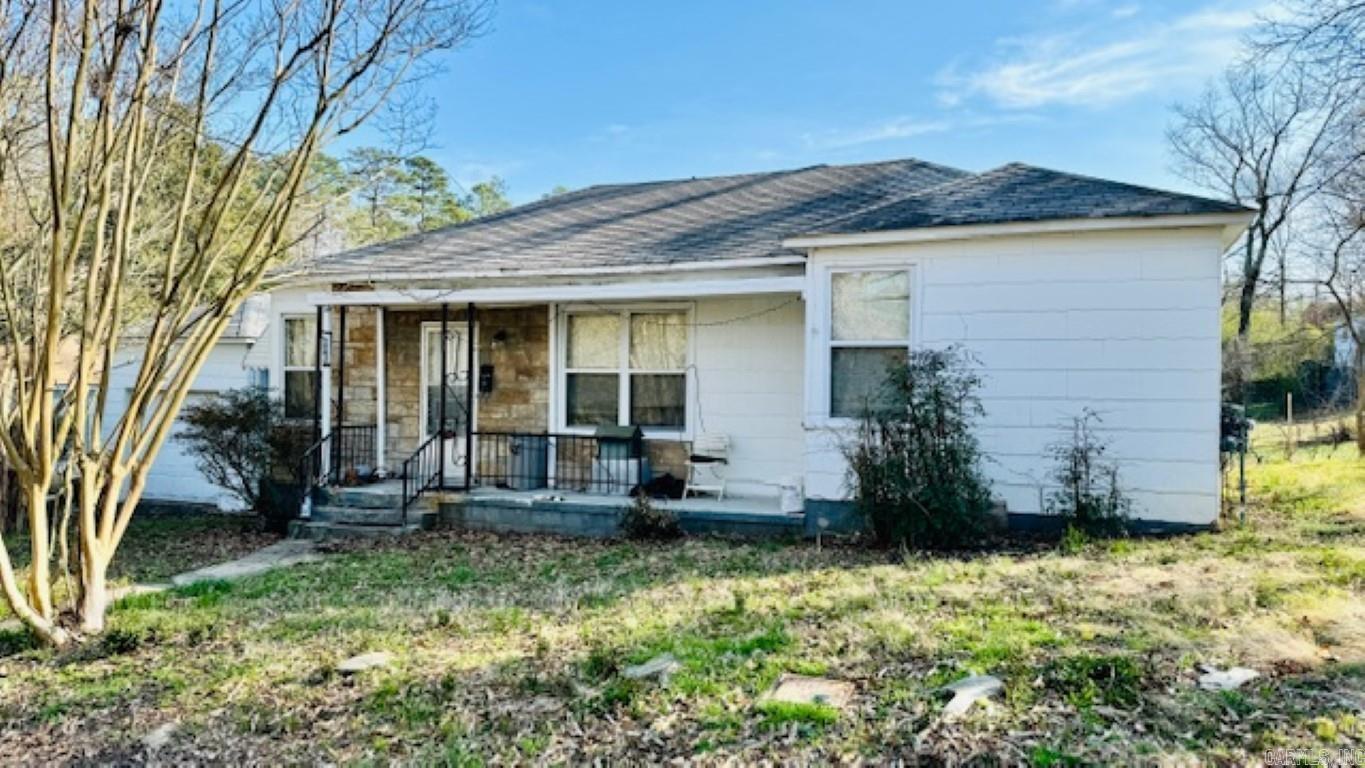 203 Logan Loop