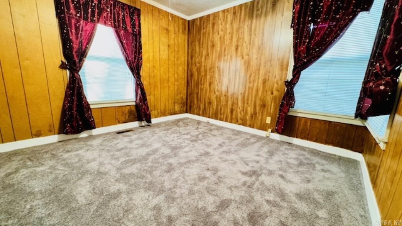 203 Logan Loop