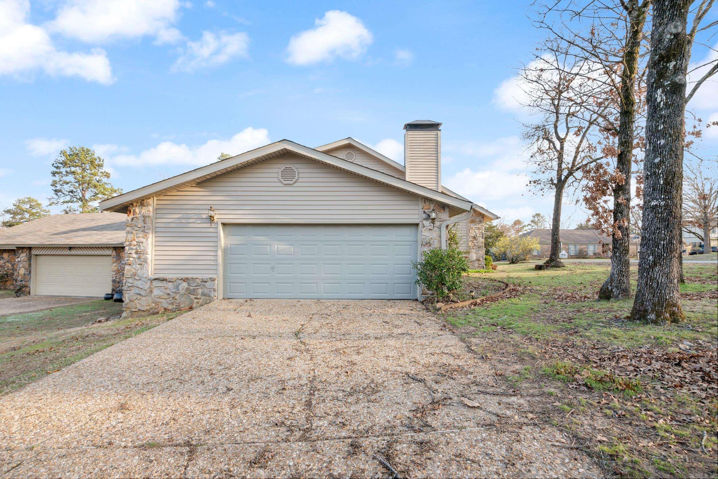 8 Valley View Drive