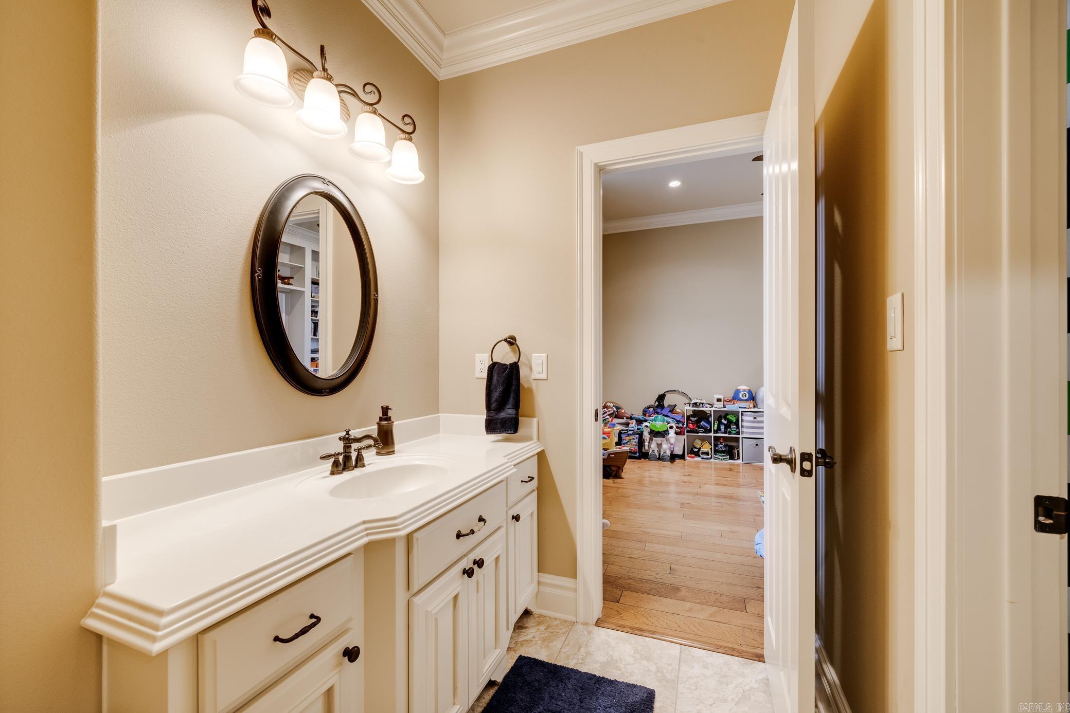 5260 Lost Canyon Drive