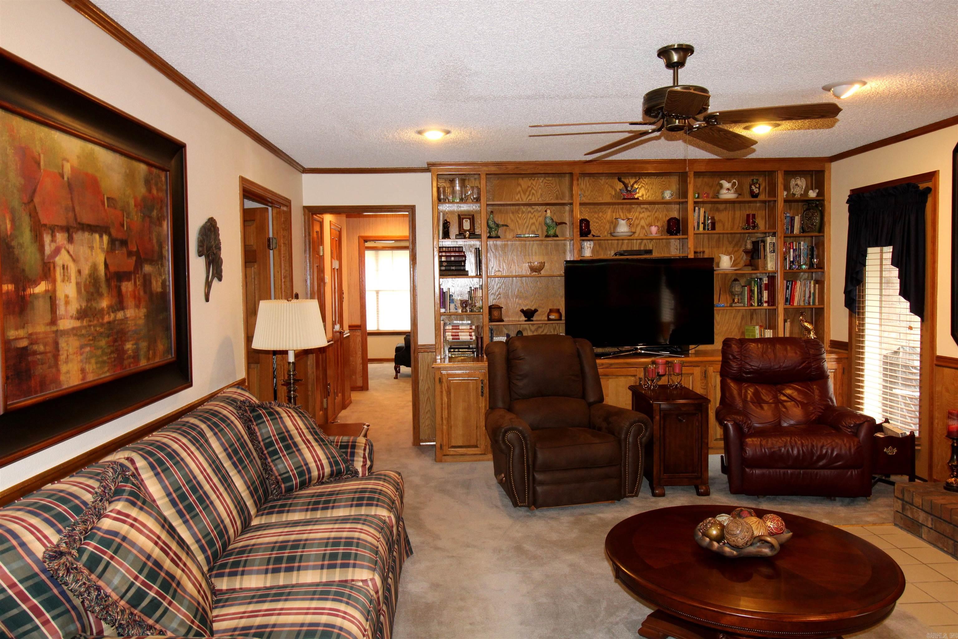 302 North Park Drive