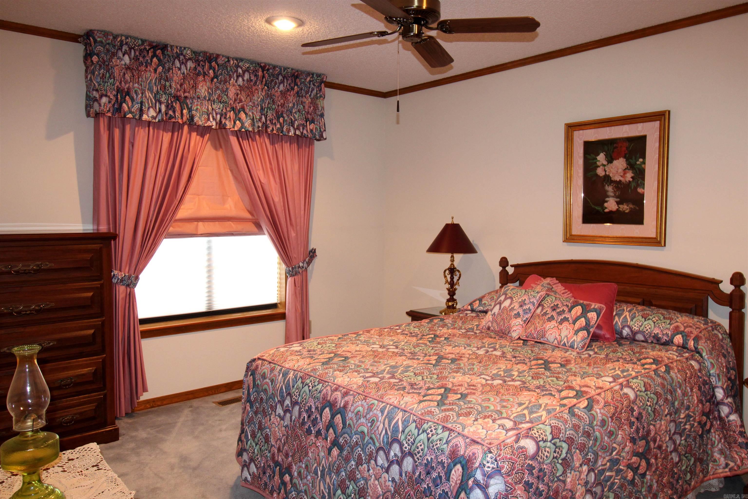 302 North Park Drive