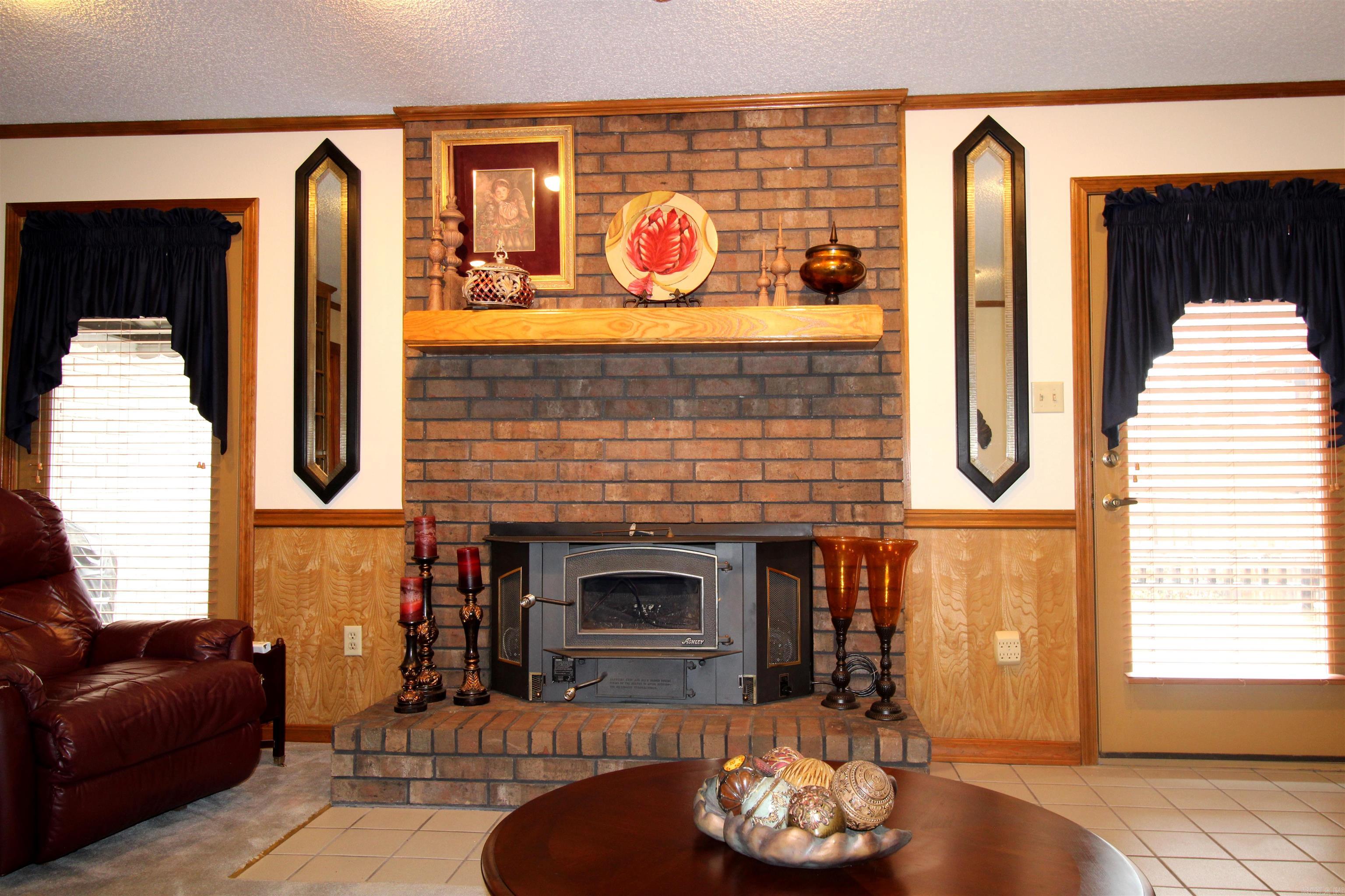 302 North Park Drive