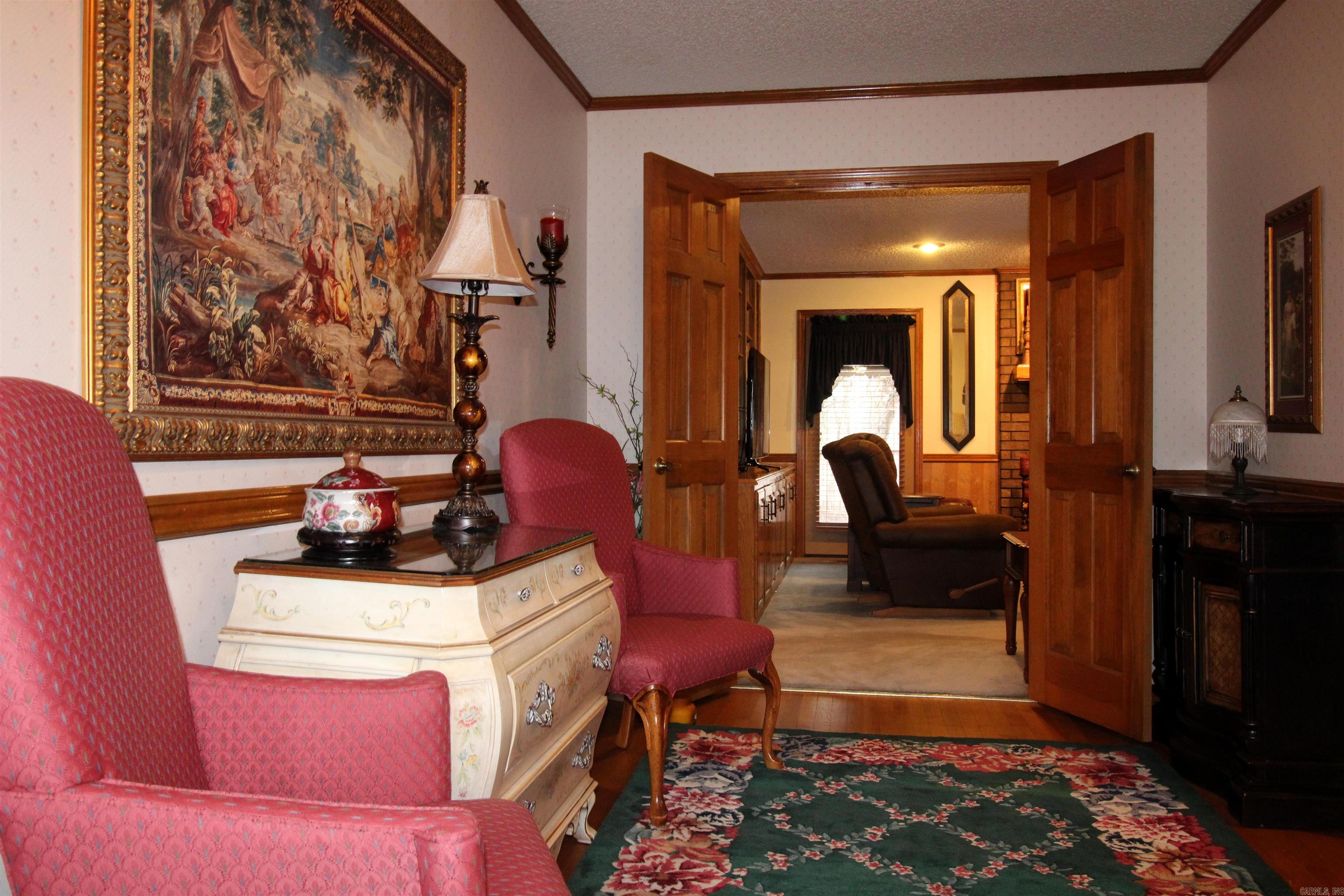 302 North Park Drive