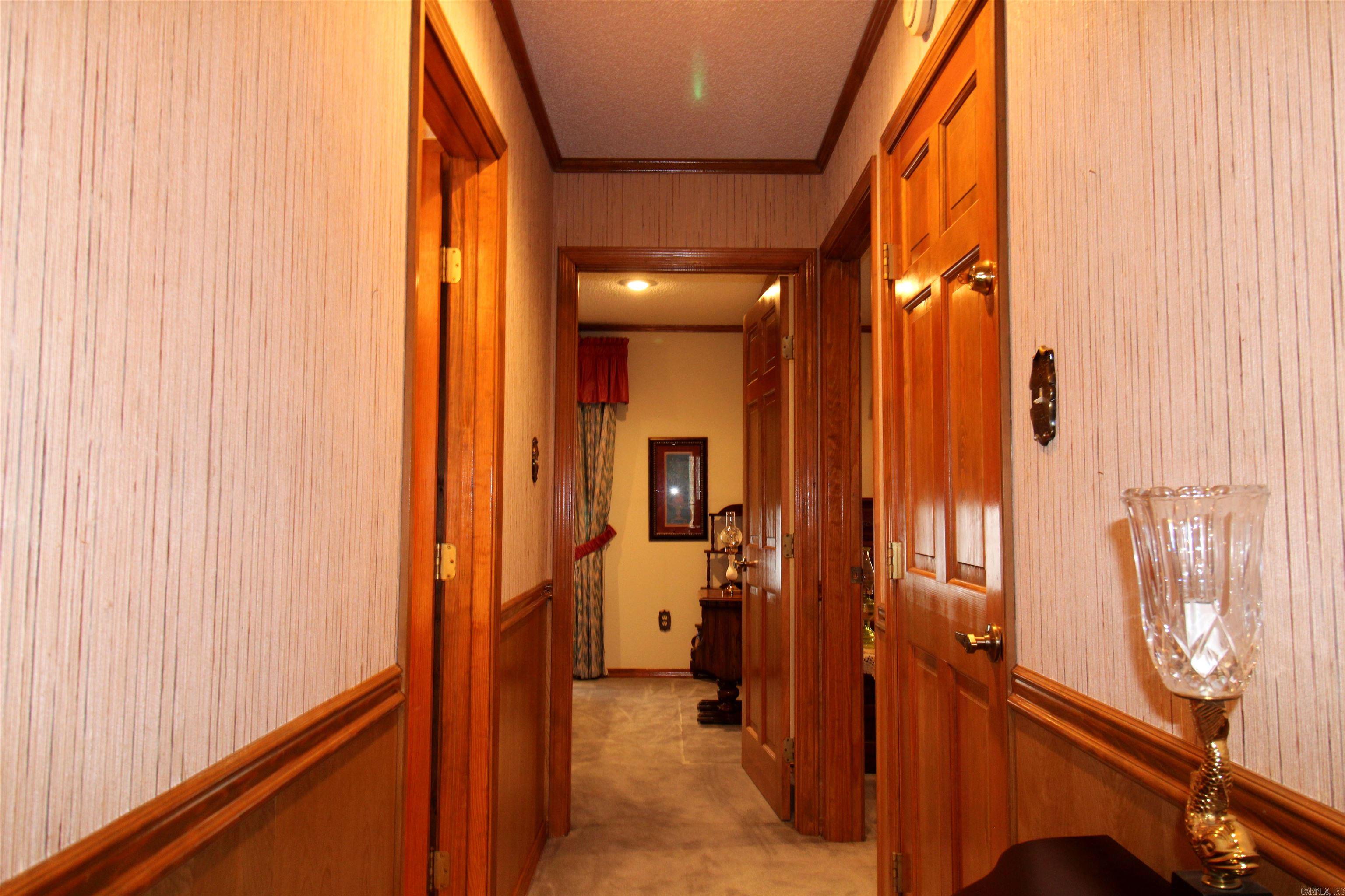 302 North Park Drive