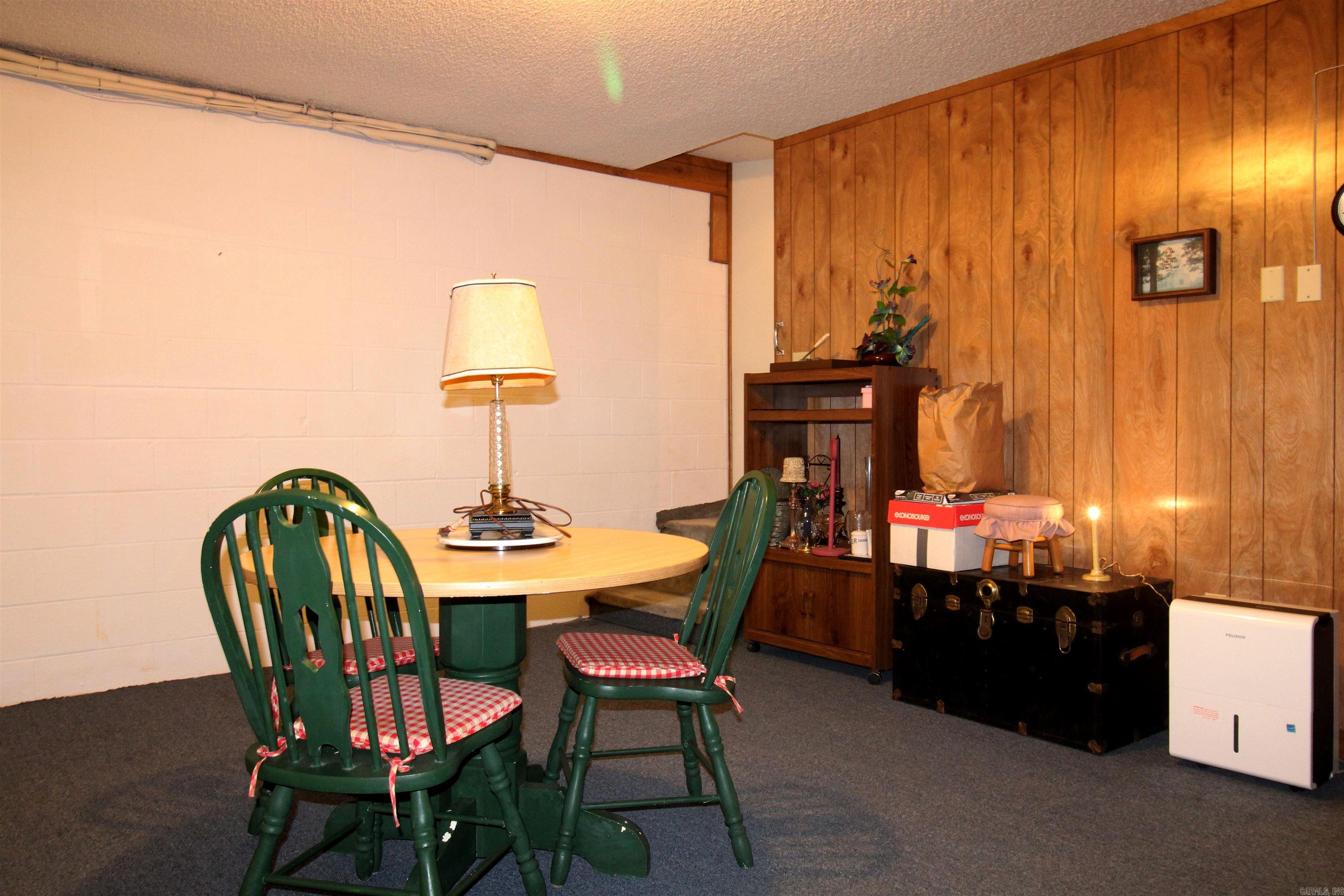 302 North Park Drive