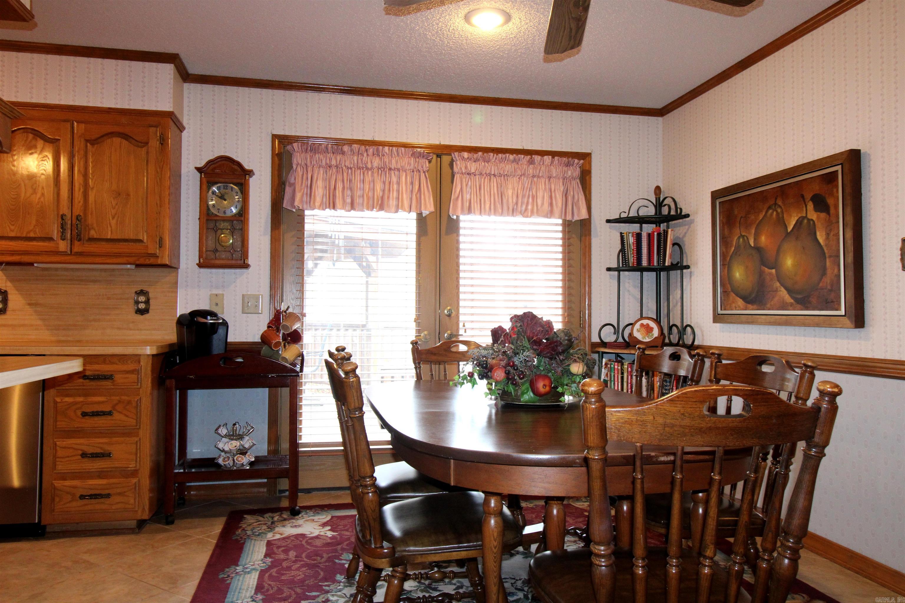 302 North Park Drive