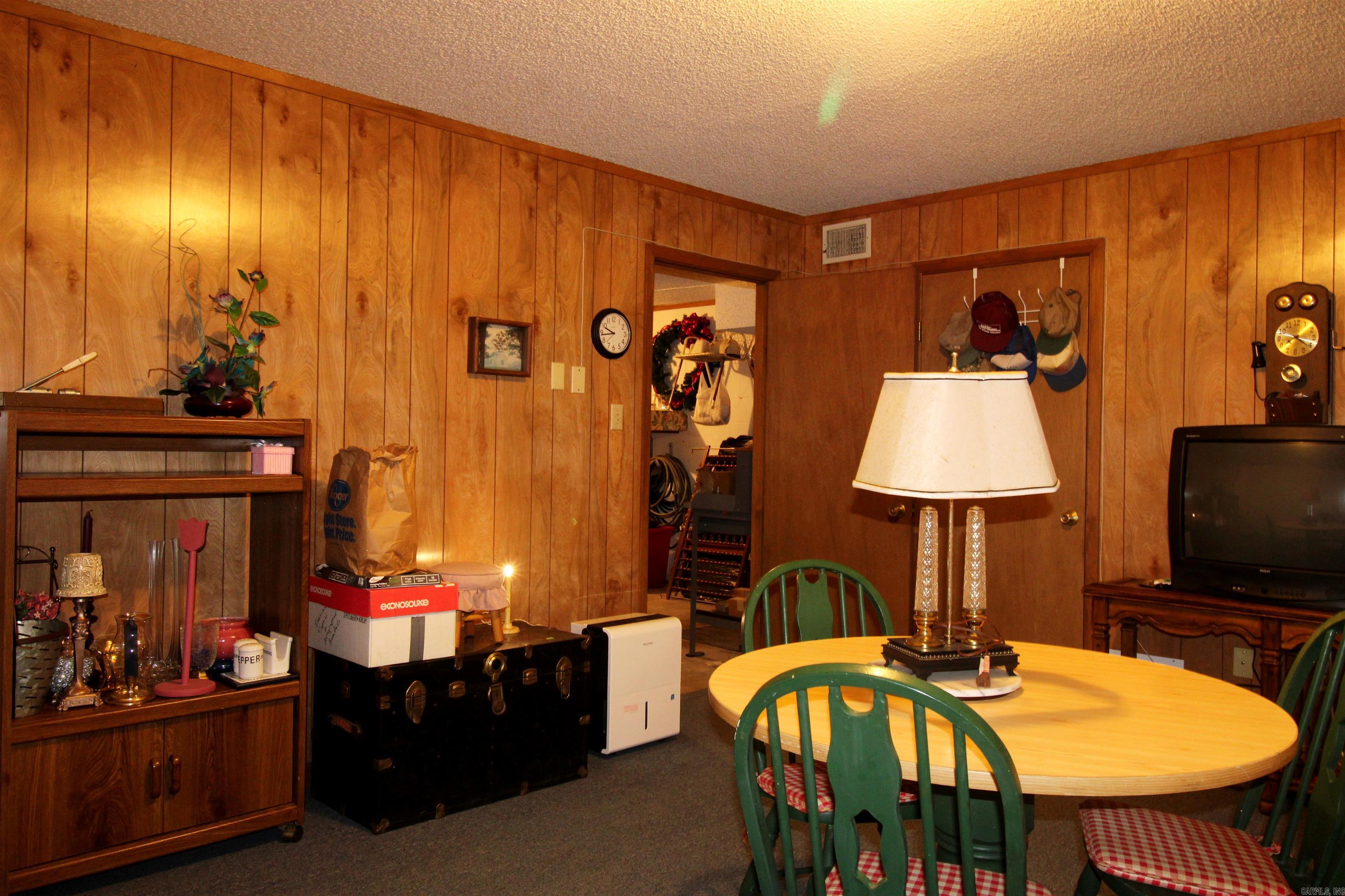 302 North Park Drive