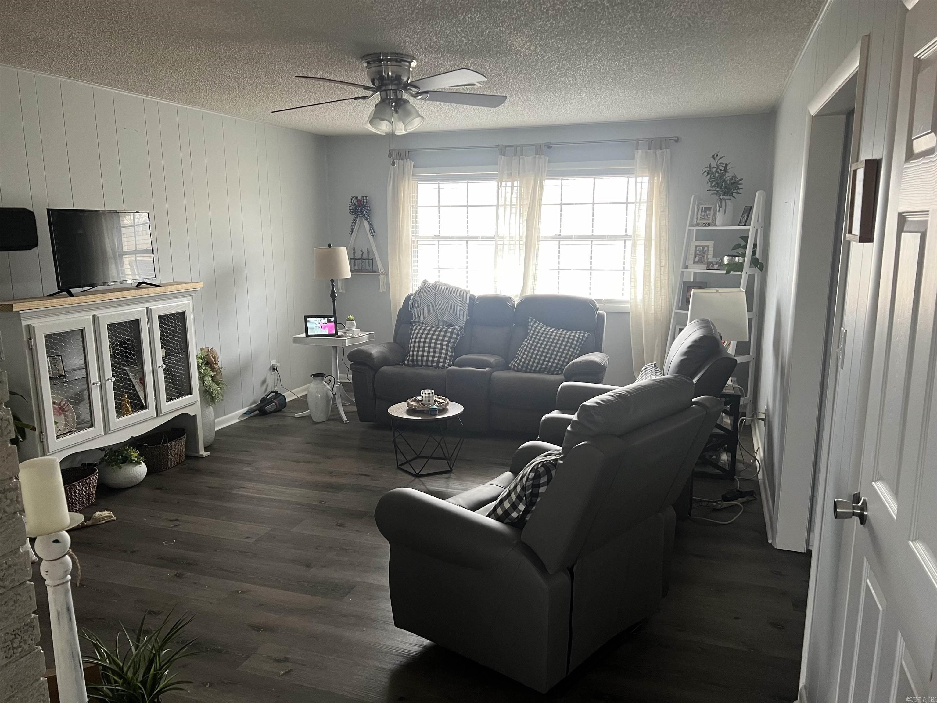 1505 Pinehurst Drive