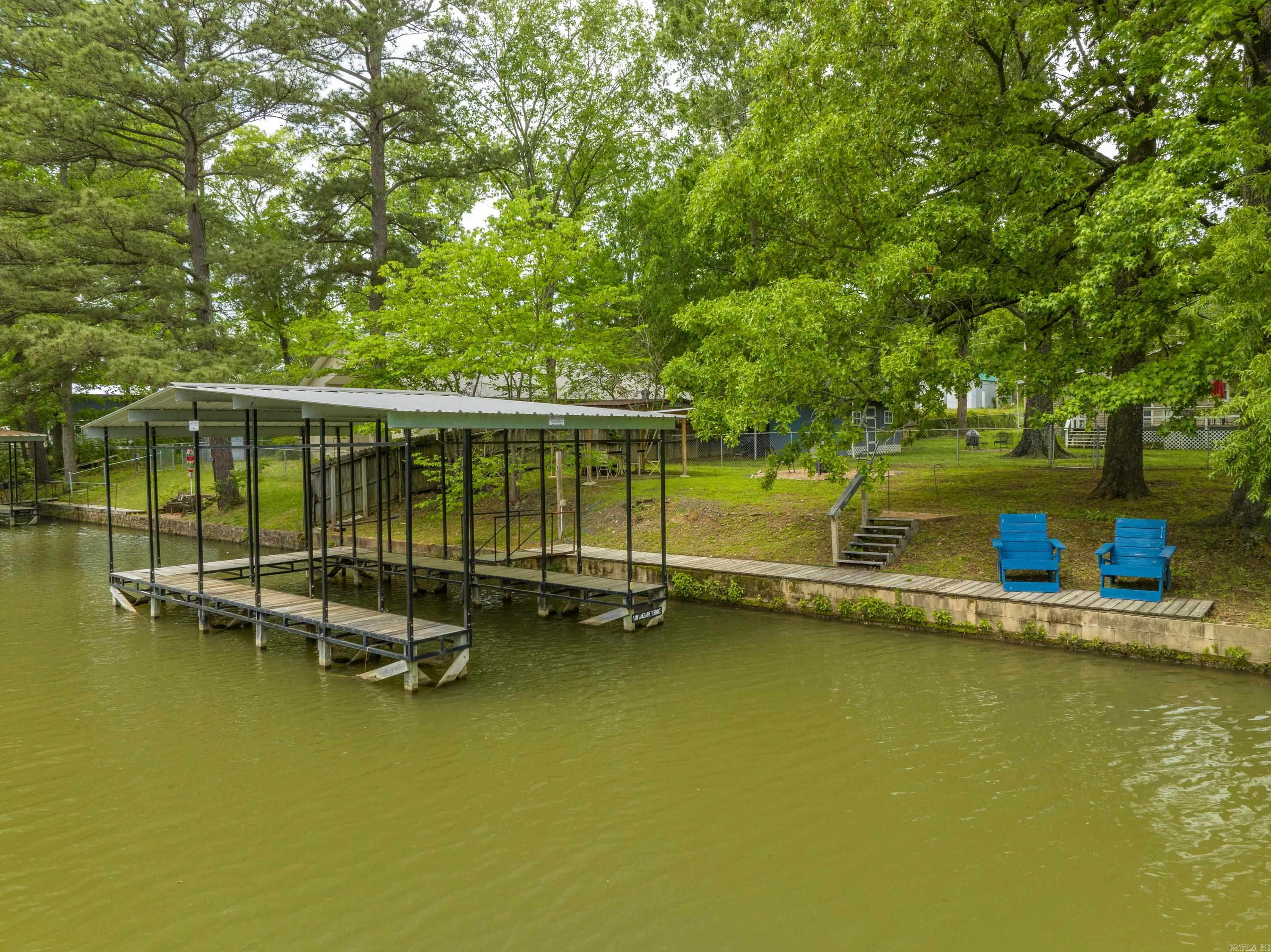 160 Lakeaire Terrace