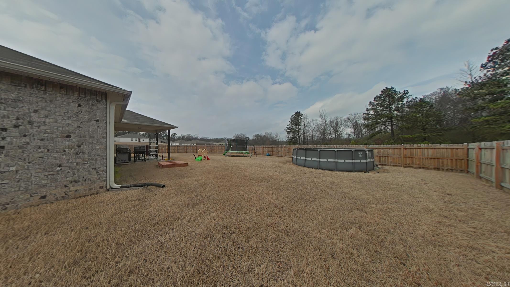 6040 Woodcreek Cove