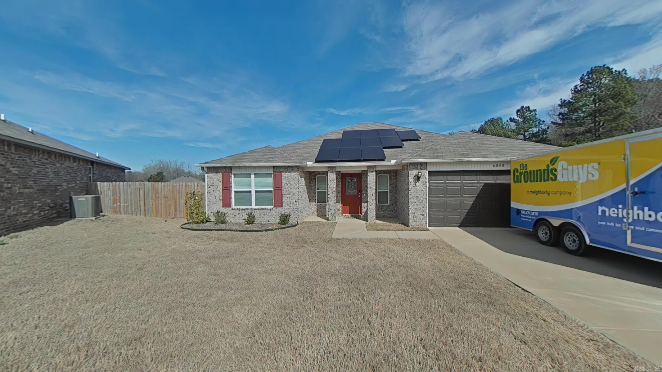 6040 Woodcreek Cove