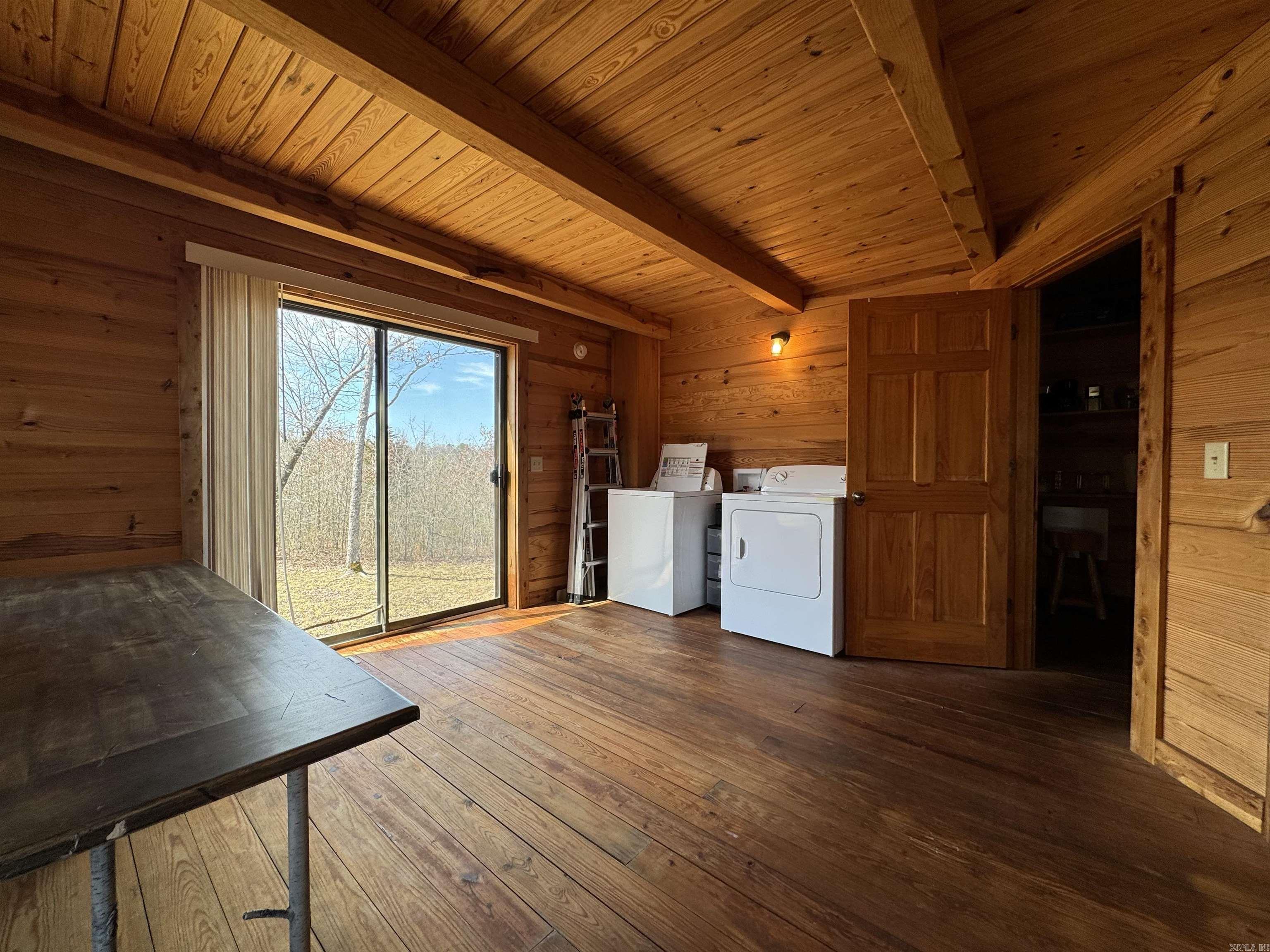 129 Cleng Personn Street