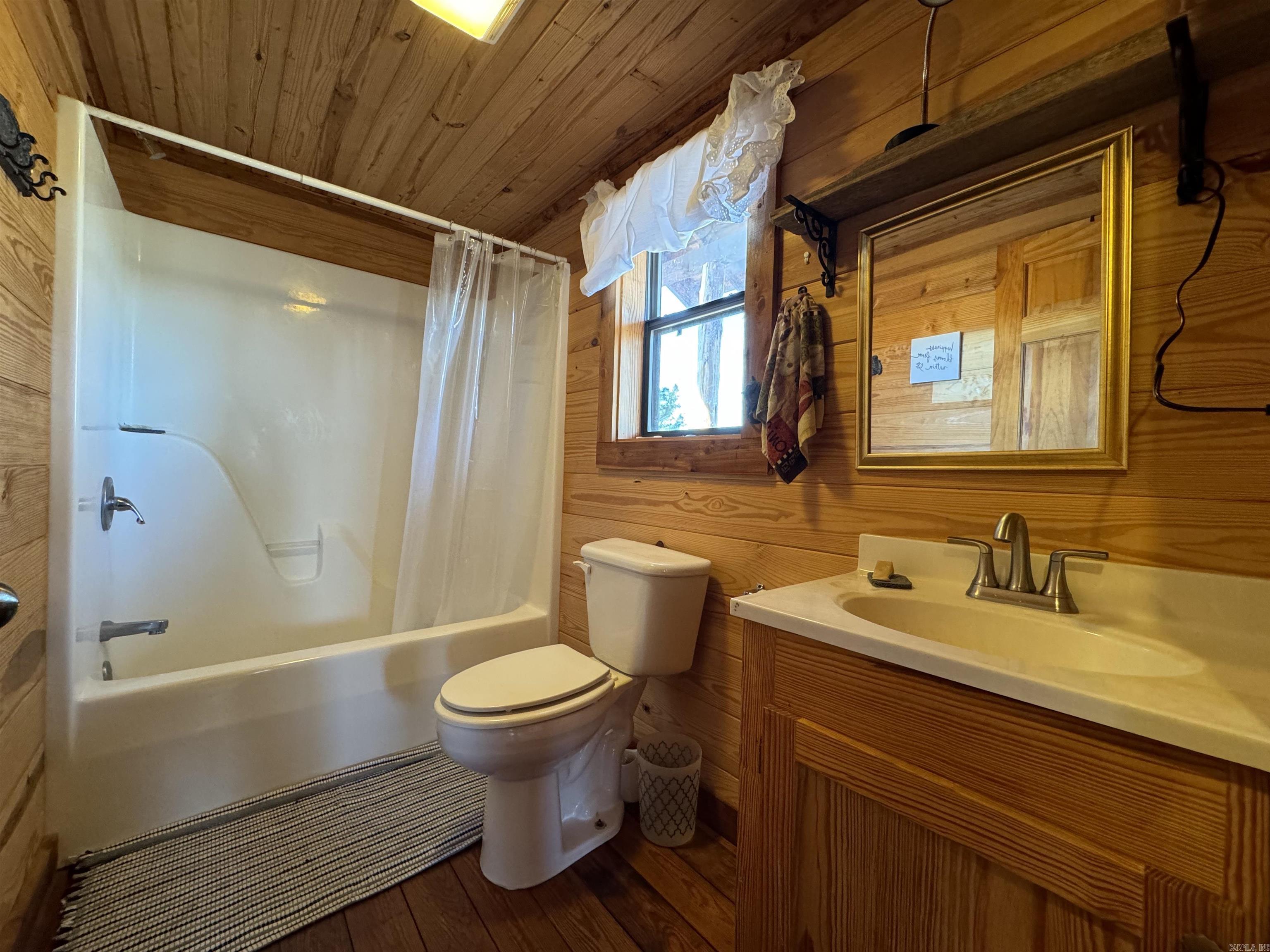 129 Cleng Personn Street