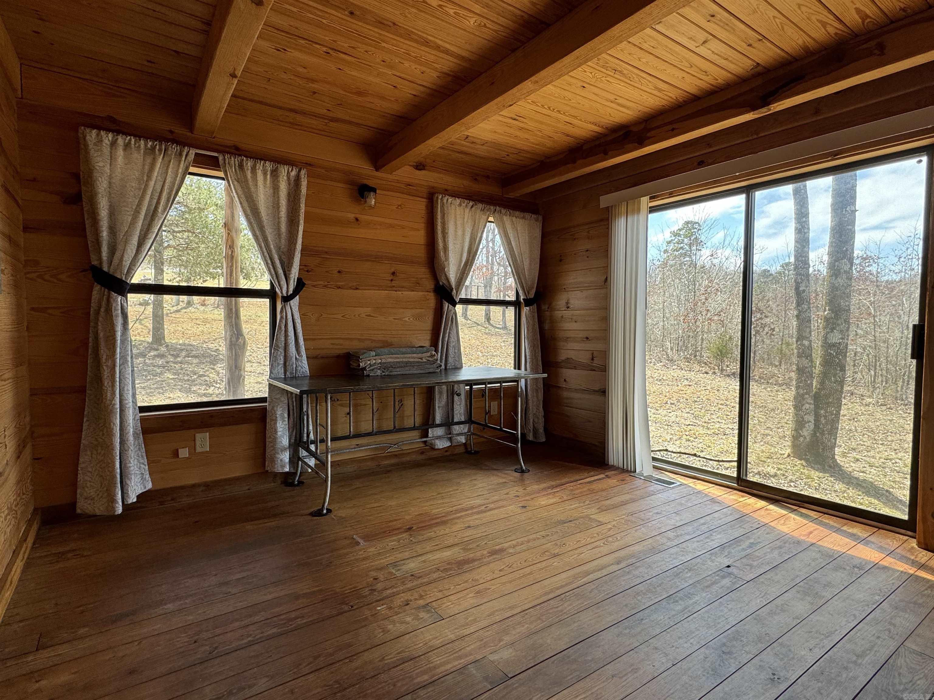 129 Cleng Personn Street