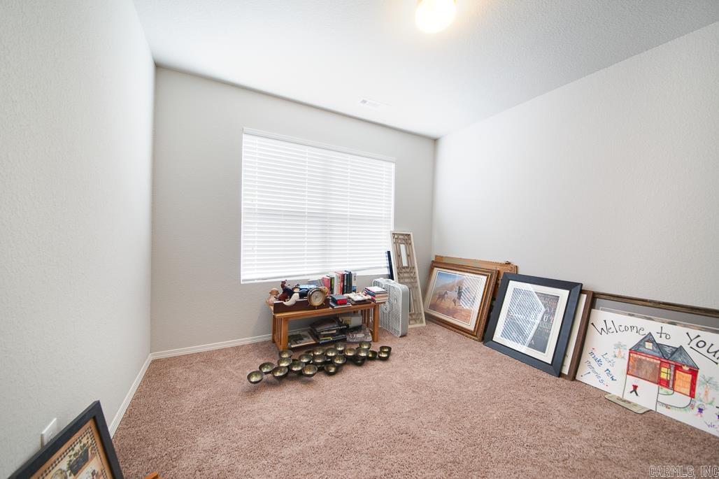 908 Greystone Boulevard