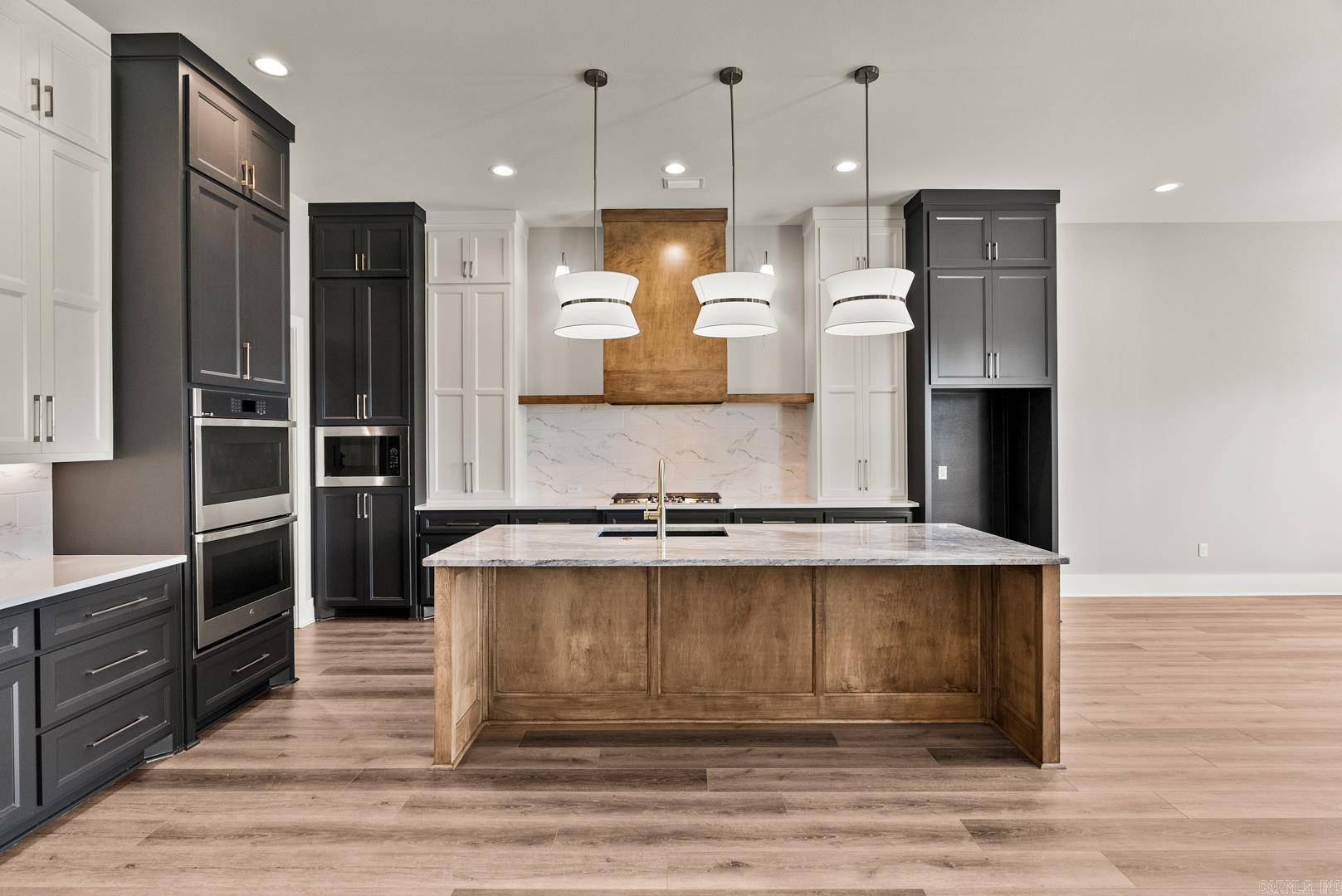 27 Morris Court