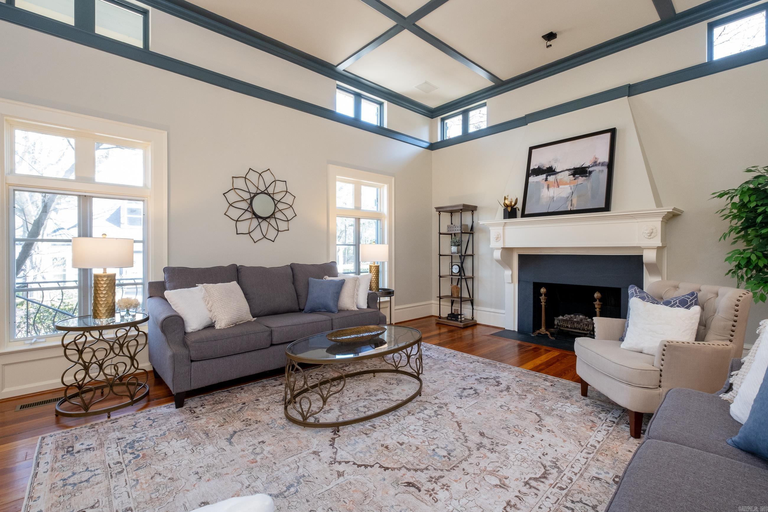 10 Saint Johns Place