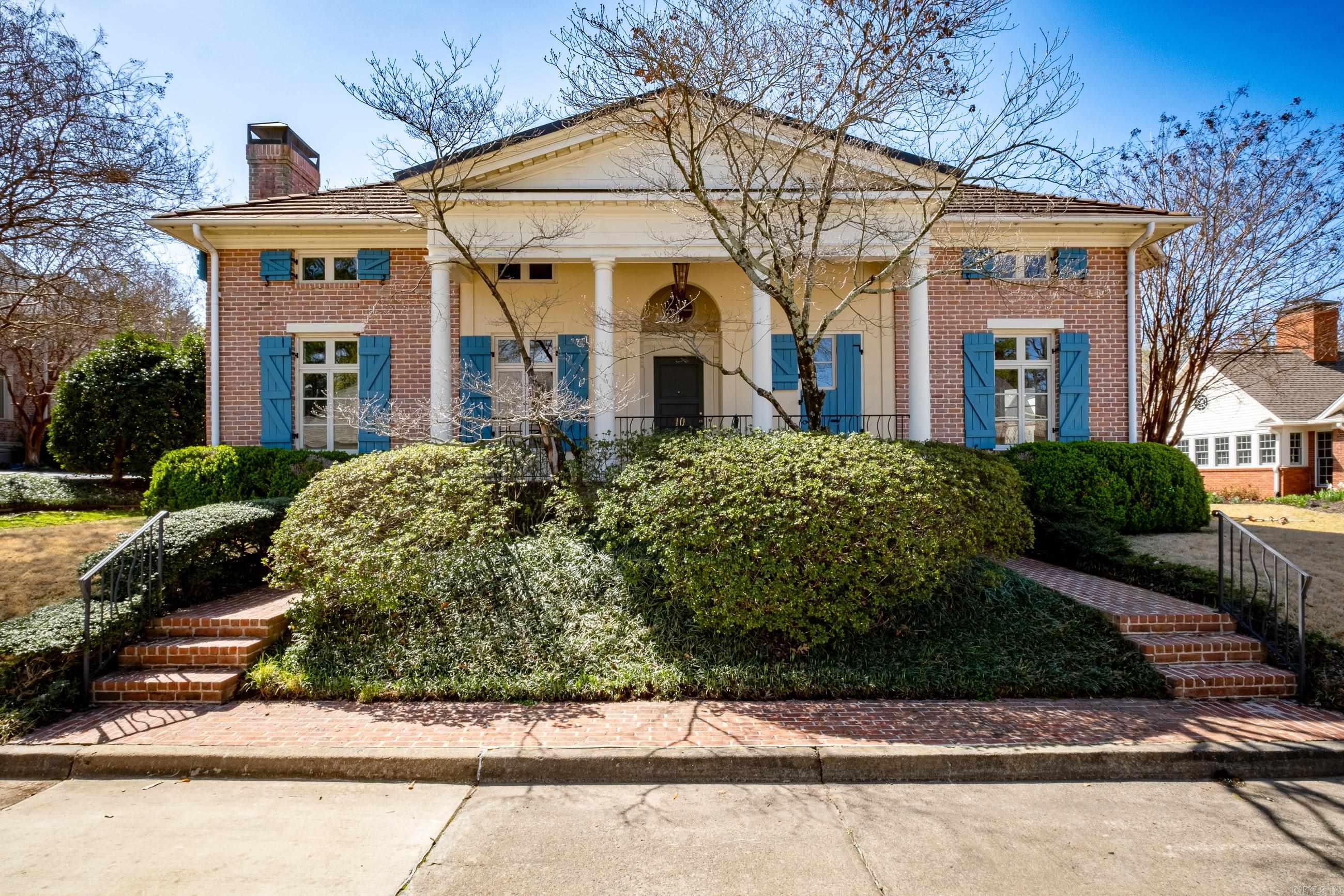 10 Saint Johns Place