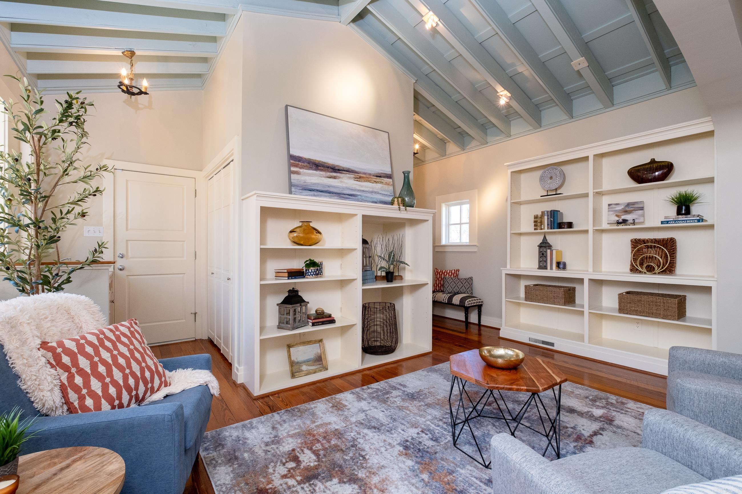 10 Saint Johns Place