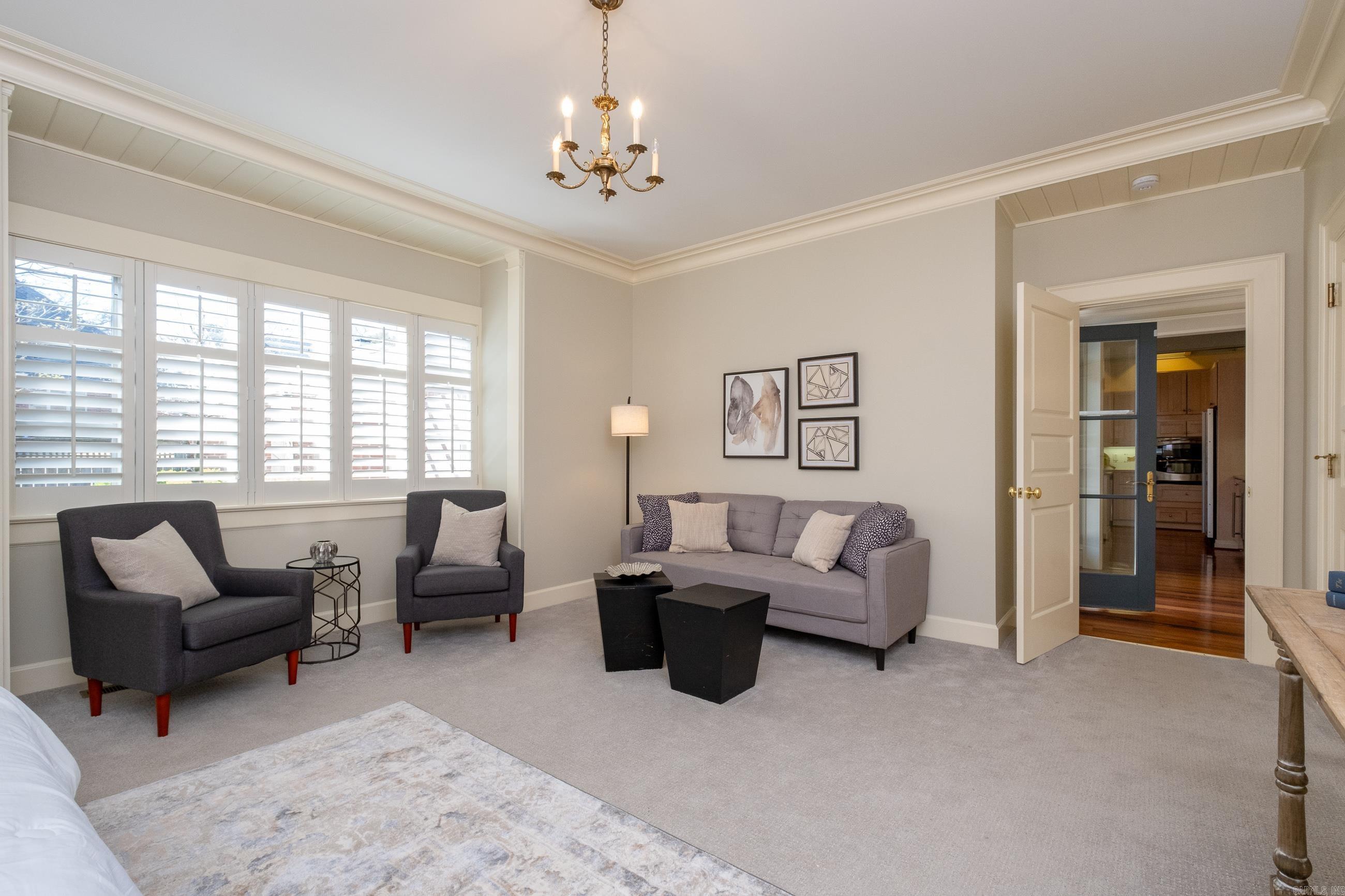 10 Saint Johns Place