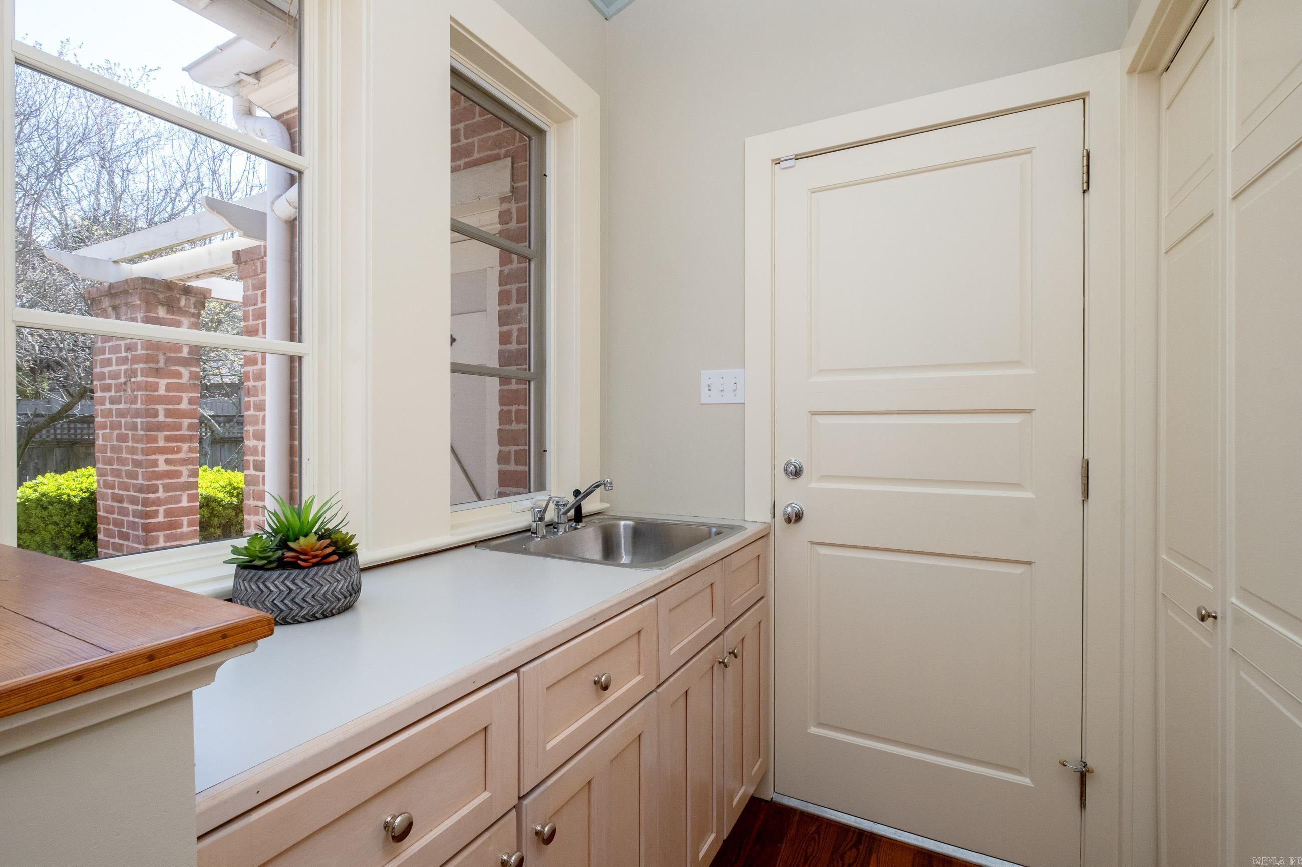 10 Saint Johns Place