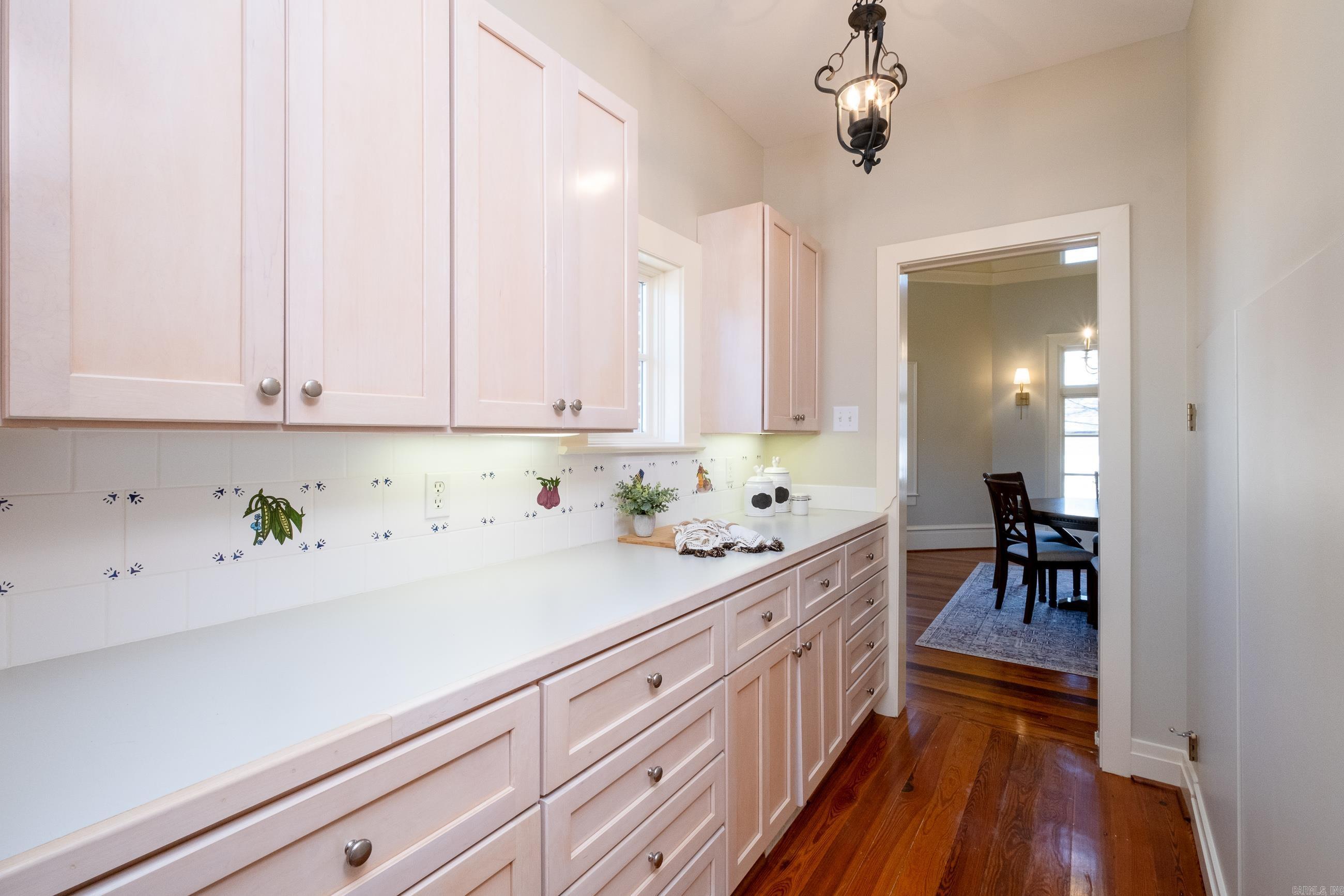 10 Saint Johns Place