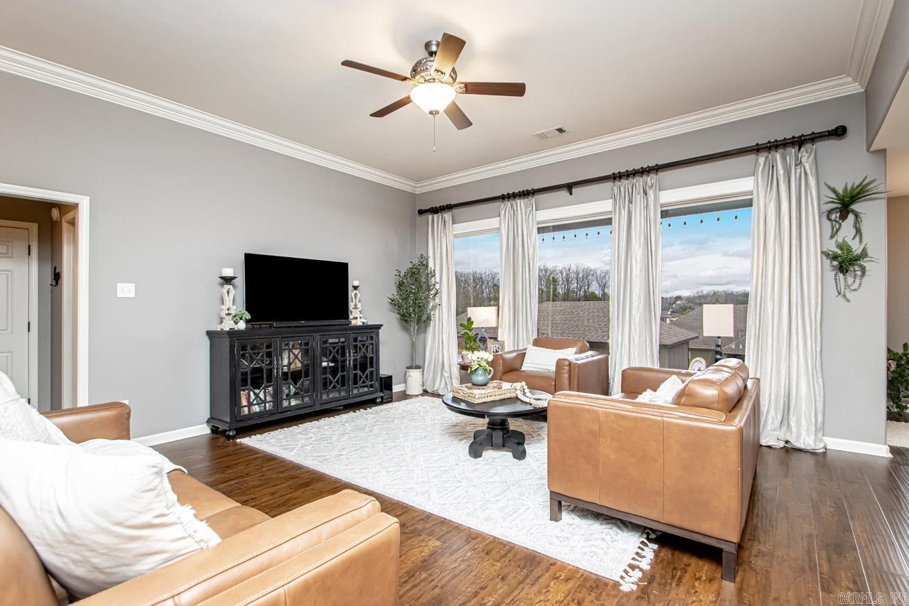 4000 Springwood Circle