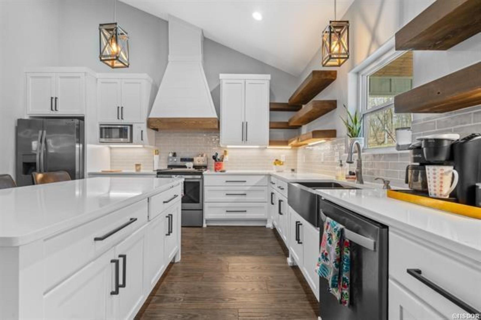 250 Windsong Bay Drive