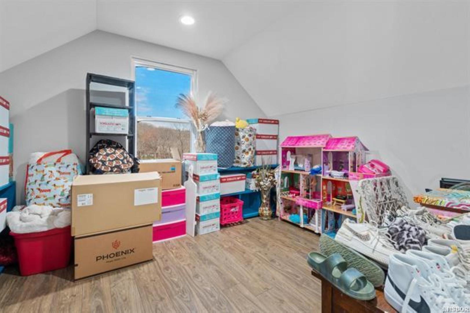 250 Windsong Bay Drive
