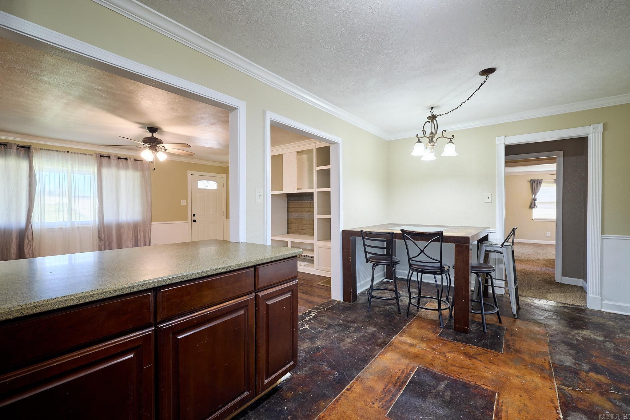2413 Kruse Loop
