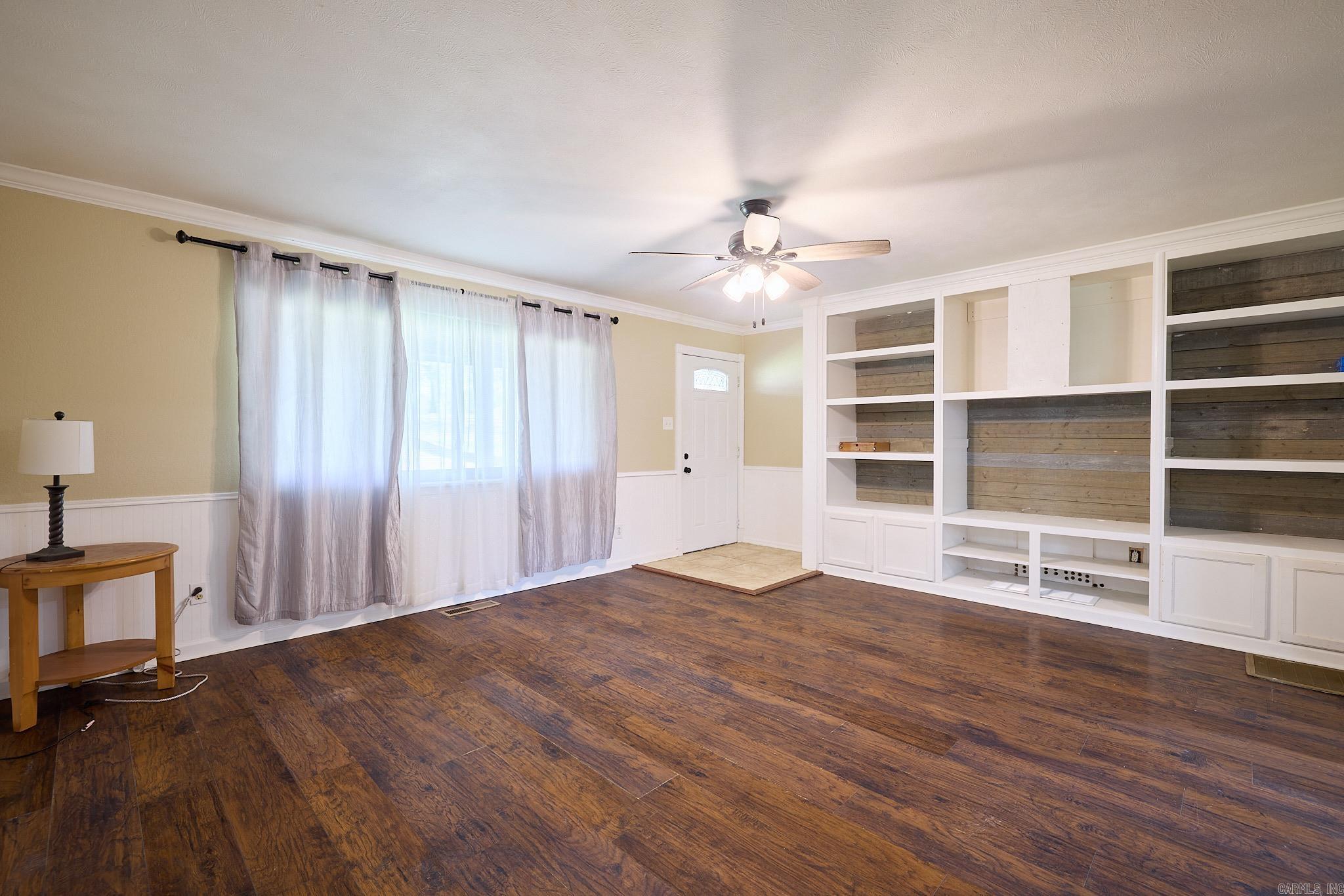 2413 Kruse Loop