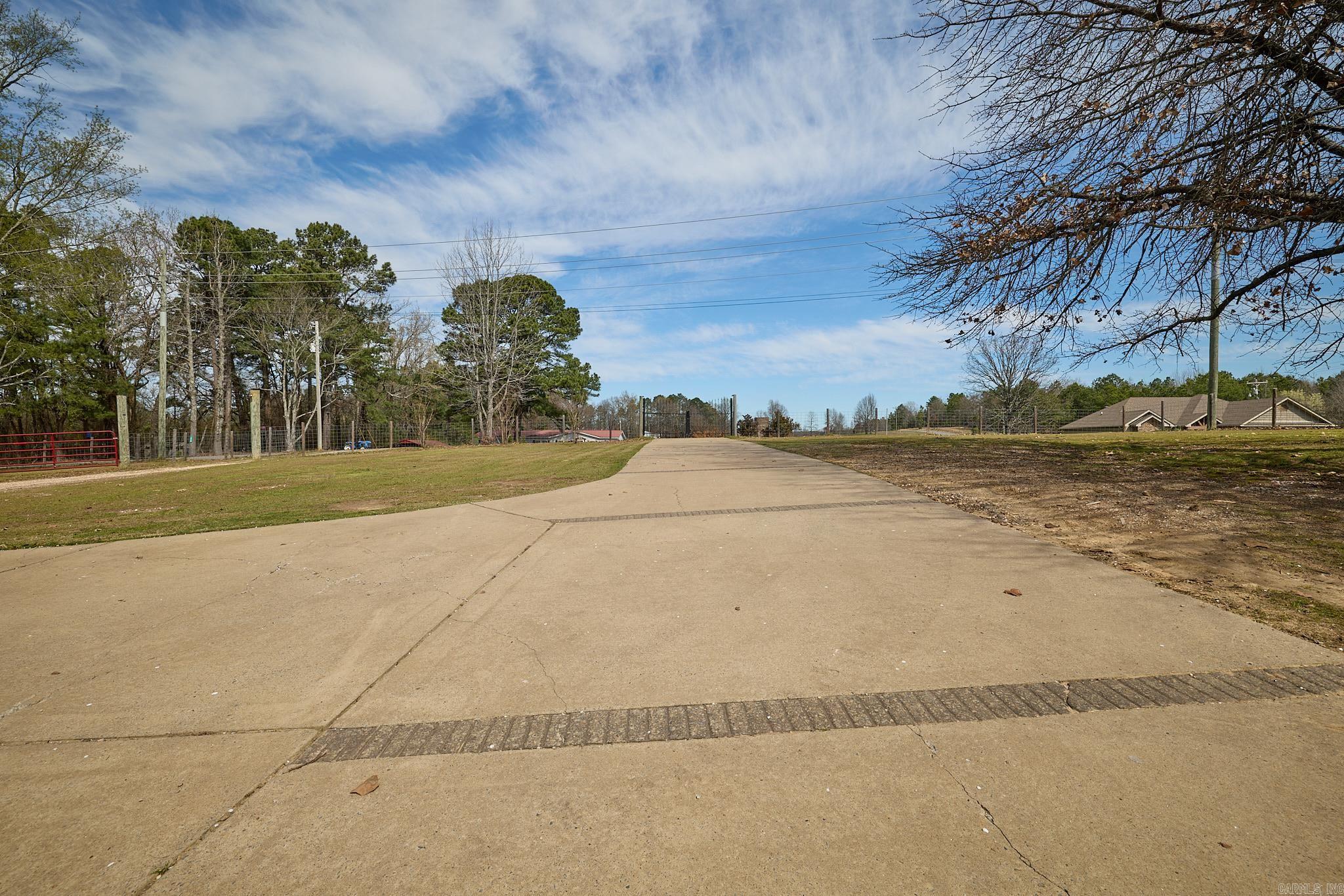 2413 Kruse Loop
