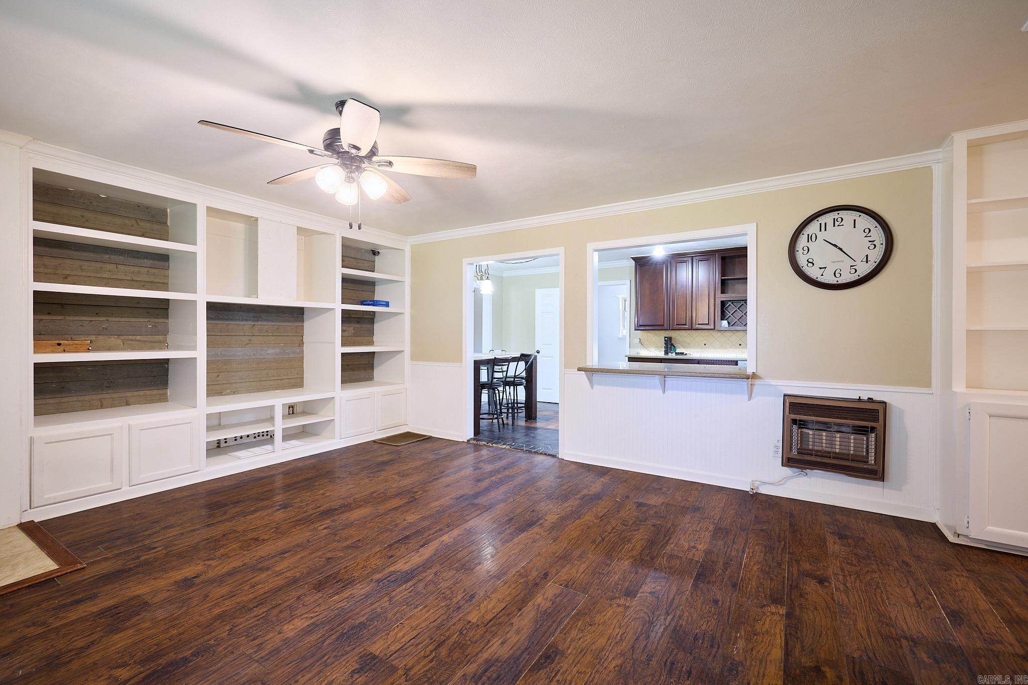 2413 Kruse Loop