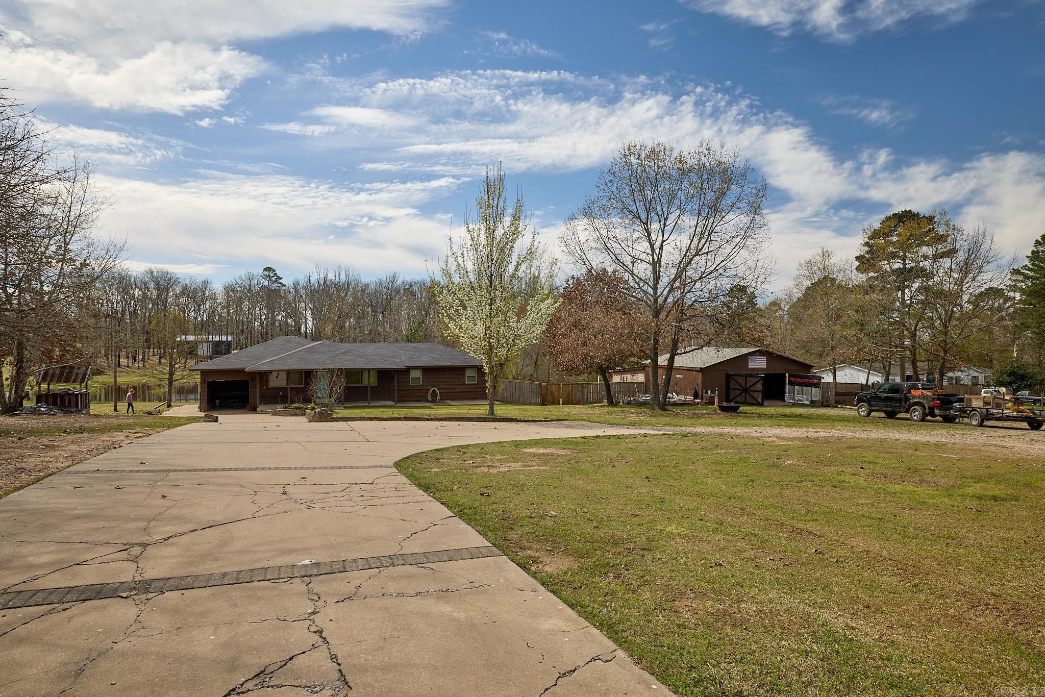 2413 Kruse Loop