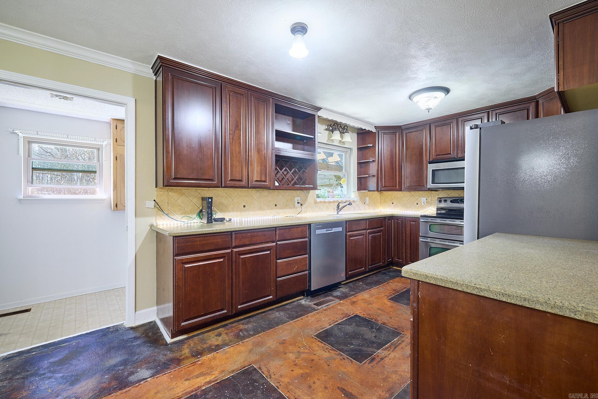 2413 Kruse Loop