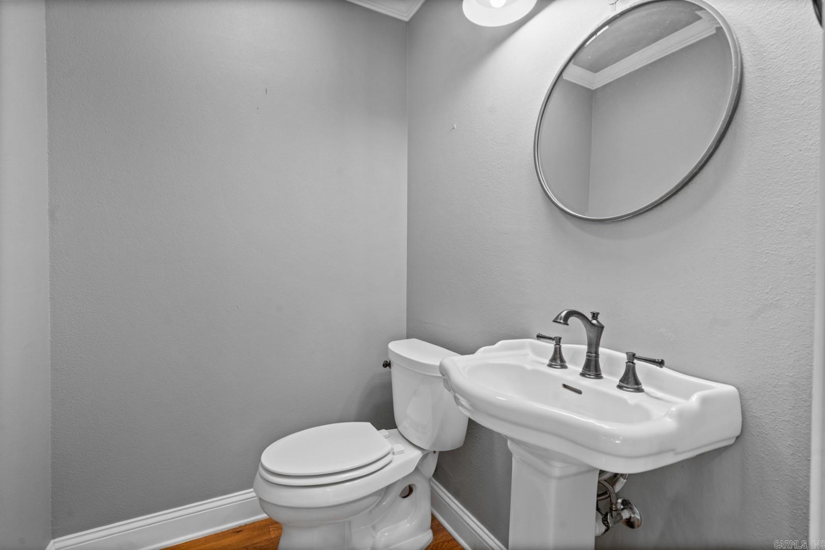 401 Phadral Point